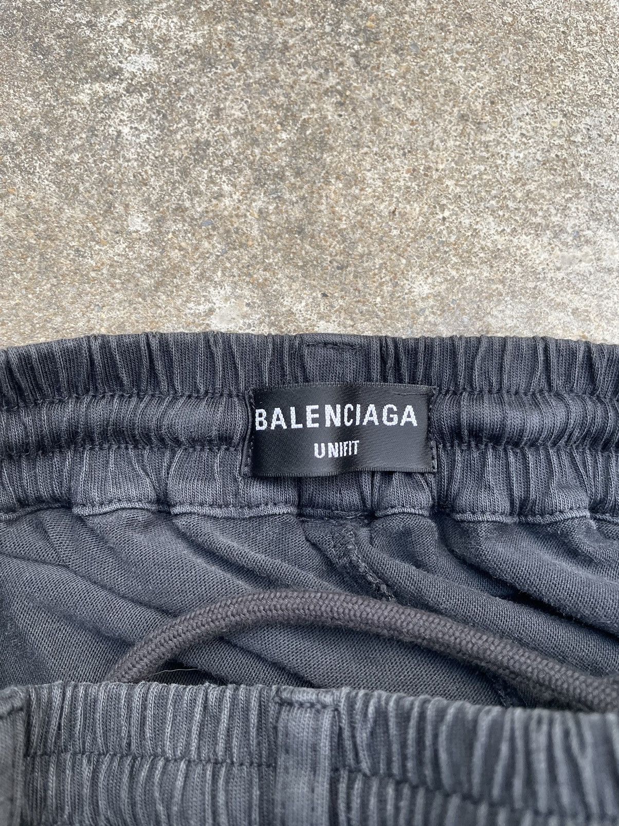 Balenciaga FW22 Wide Leg Distressed Sweats Size US 32 / EU 48 - 5 Thumbnail
