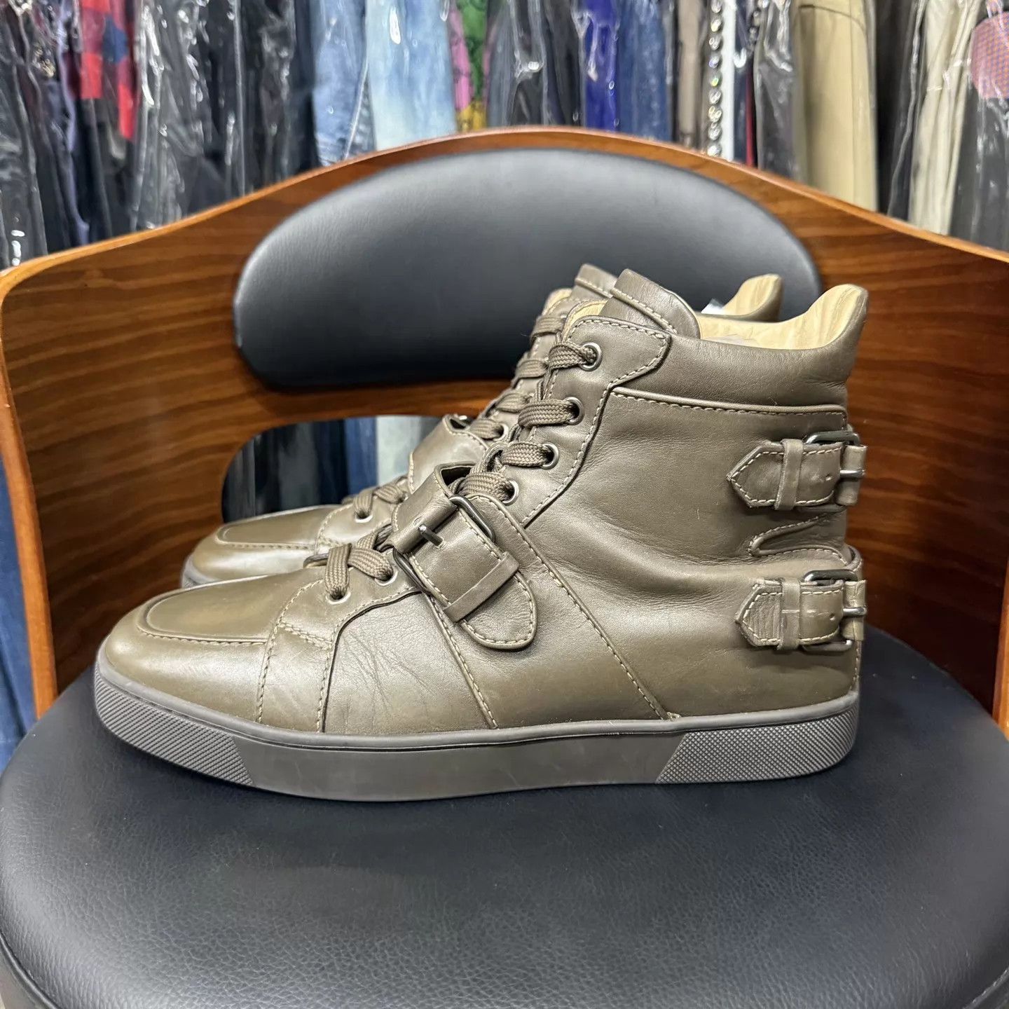Christian Louboutin Christian Louboutin Olive Leather High-Top Red Sole 41 Mint Size US 8 / EU 41 - 6 Thumbnail