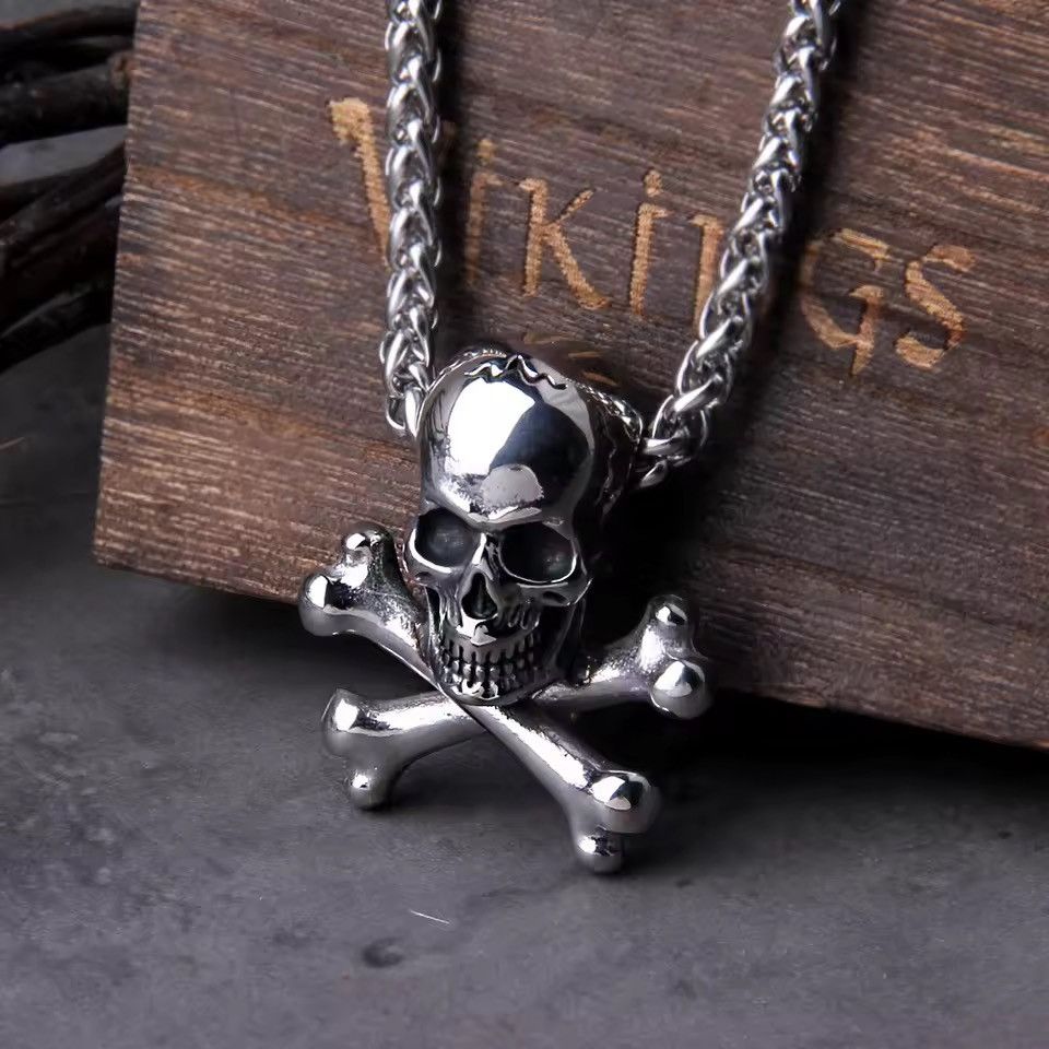 Jewelry Goth Skull Pendant Necklace Size ONE SIZE - 7 Thumbnail