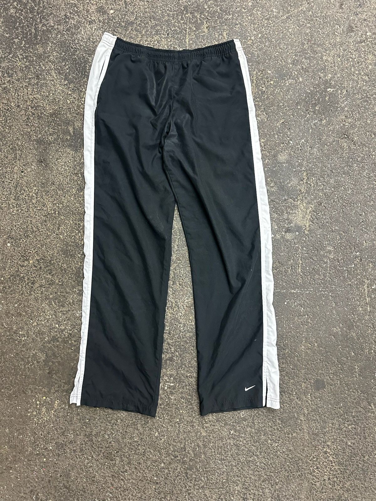 Nike Y2K Nike track pants Size US 30 / EU 46 - 1 Thumbnail