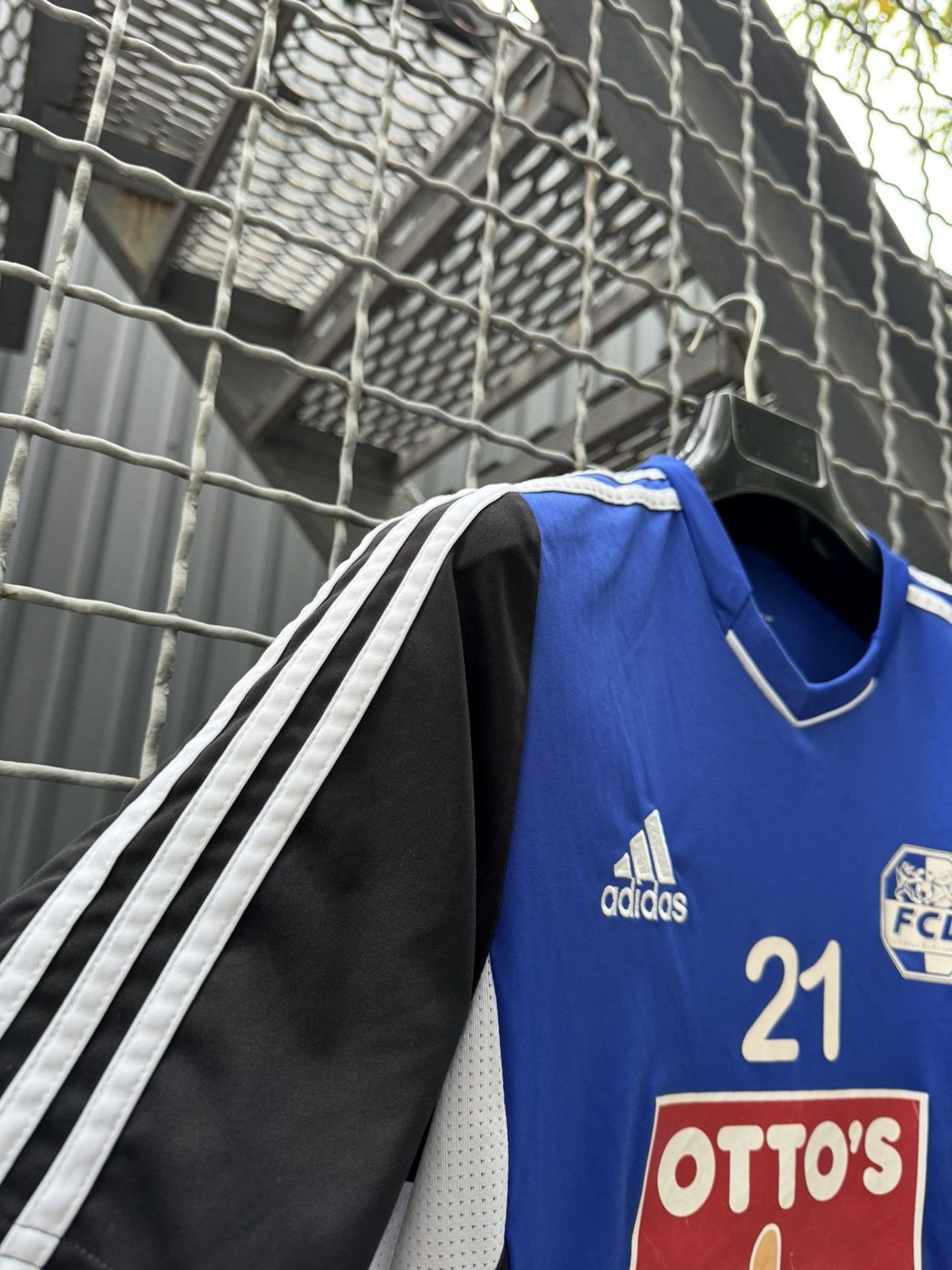 Adidas Fc Luzern Training Jersey Adidas 2010 Suisse Blokecore Size US L / EU 52-54 / 3 - 7 Thumbnail