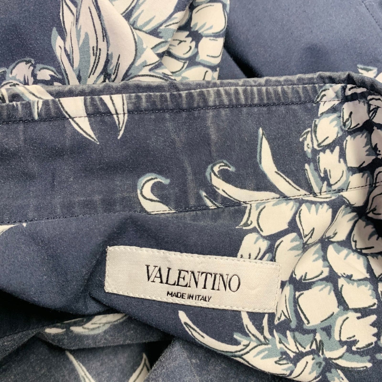 Valentino Navy White Pineapple Print Cotton Button Up Long Sleeve Size US M / EU 48-50 / 2 - 5 Thumbnail
