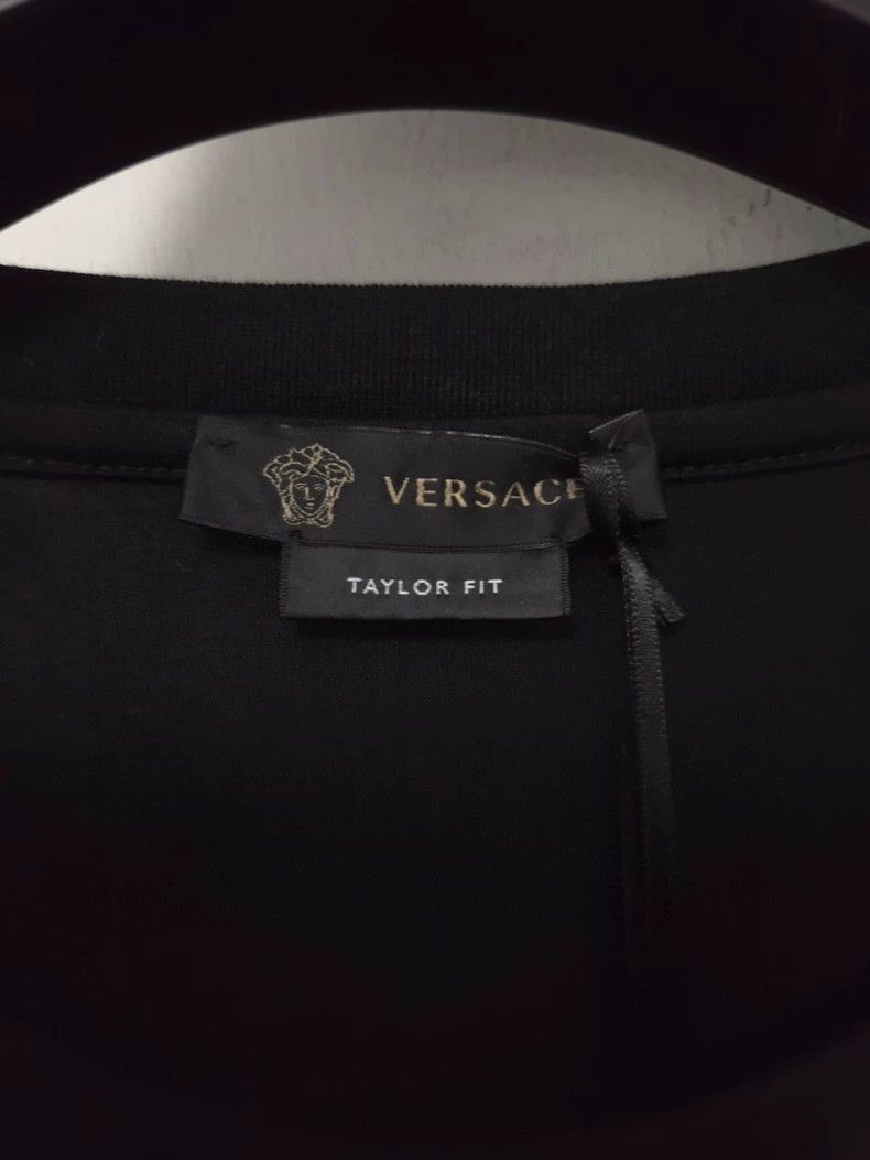 Versace Versace Embroidered sequins with short sleeves Size US XS / EU 42 / 0 - 2 Thumbnail
