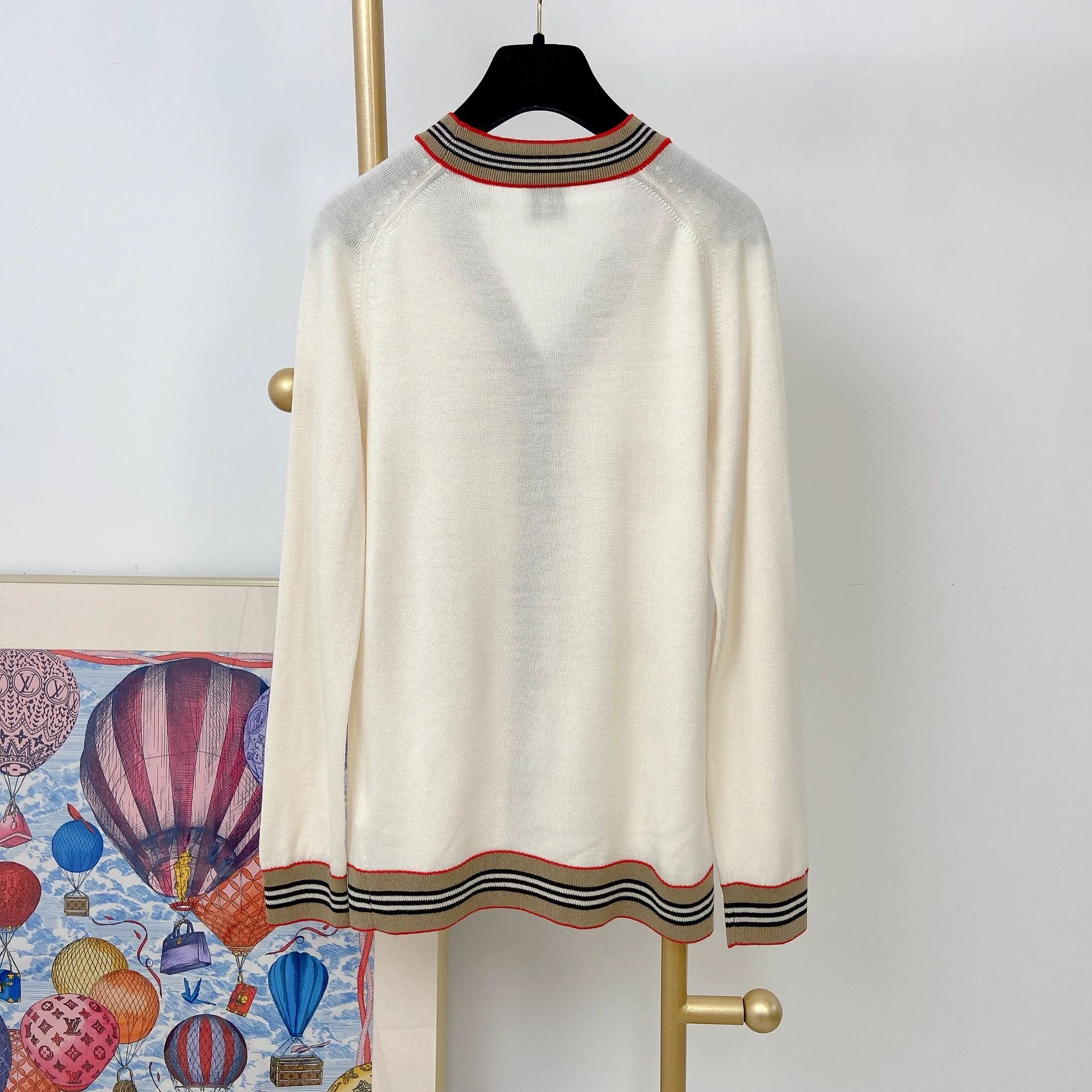 Burberry Burberry White Knit Cardigan 14Y New With Tags Size XS / US 0-2 / IT 36-38 - 3 Thumbnail