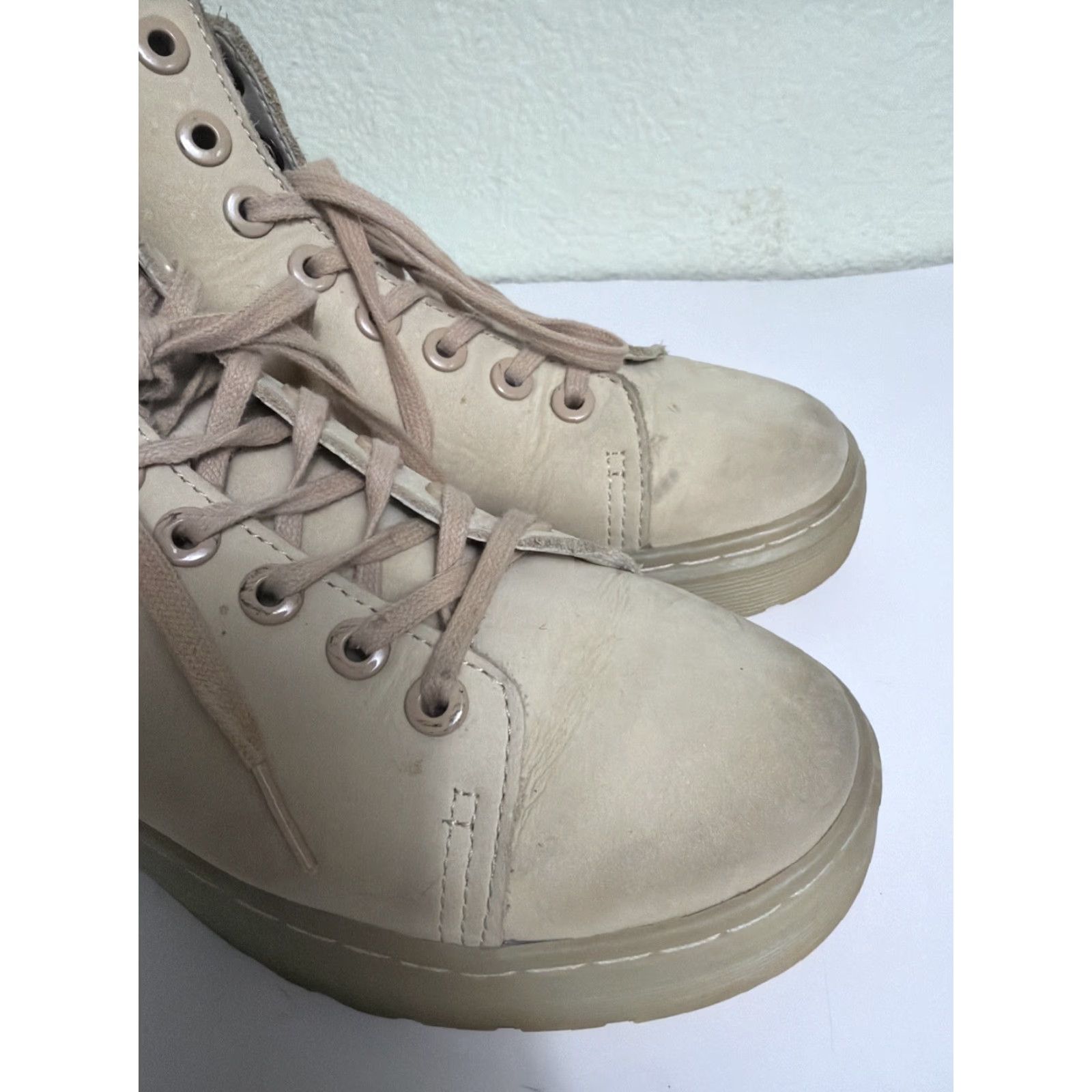 Dr. Martens Dr. Martens Talib Men’s Size 4 Ladies 5 Soft Nubuck Beige Leather Boots Stains Size US 5 / EU 37 - 3 Thumbnail