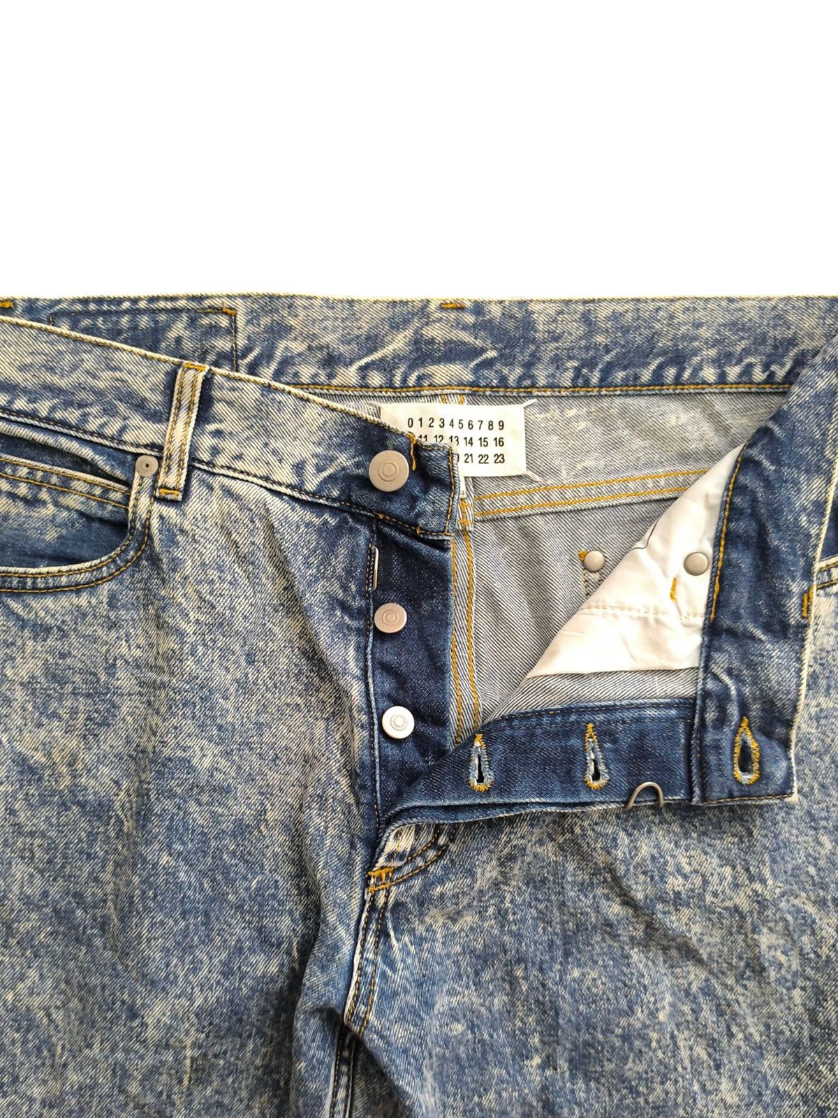 Maison Margiela Maison Margiela Acid Wash Stereotype Denim Size US 32 / EU 48 - 6 Thumbnail