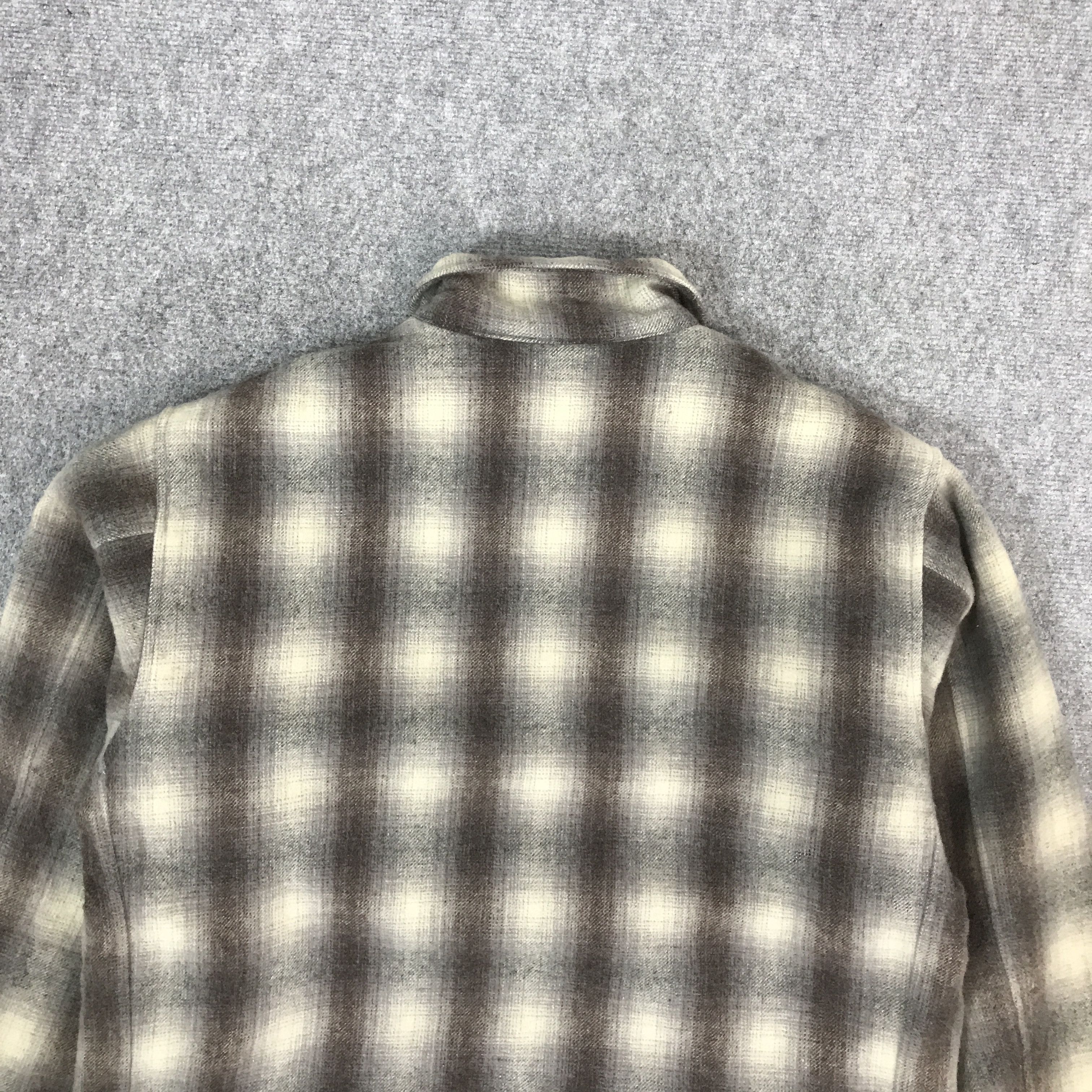 Uniqlo × Vintage VINTAGE UNIQLO TARTAN BUTTON UP JACKET Size US L / EU 52-54 / 3 - 4 Thumbnail
