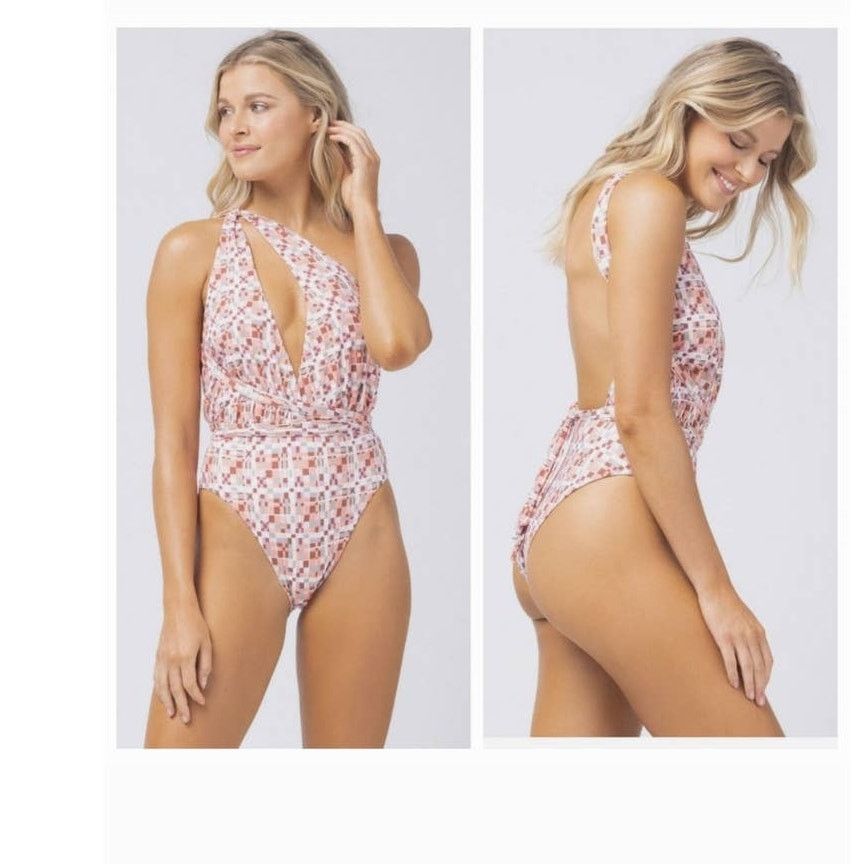 Anthropologie New L SPACE Allegra One-piece Halter Geo Swimsuit $198 Sz M Size M / US 6-8 / IT 42-44 - 5 Thumbnail