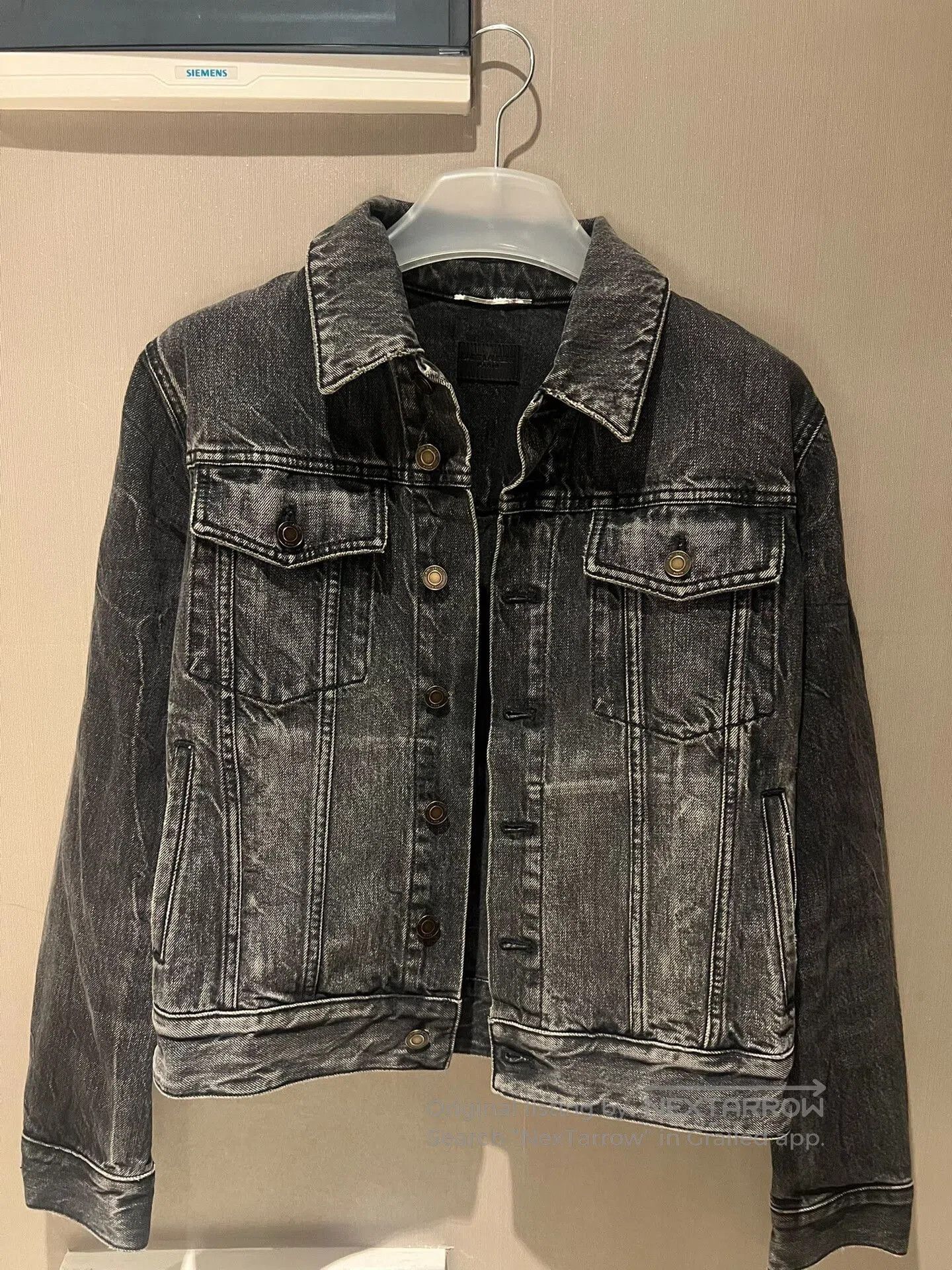 Yves Saint Laurent Saint Laurent Denim Jacket in XS Size. Size US XS / EU 42 / 0 - 1 Thumbnail