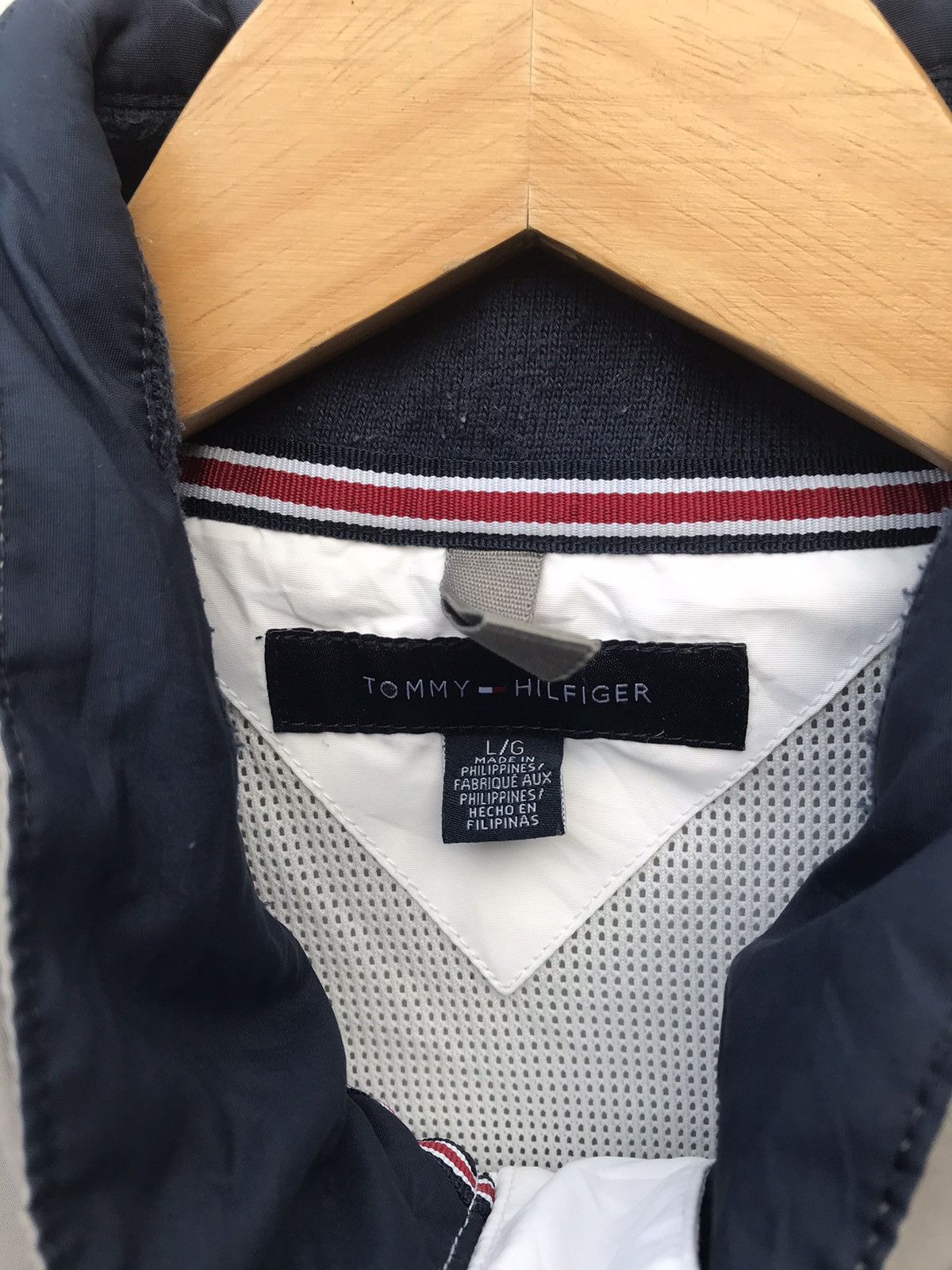 Tommy Hilfiger Tommy Hilfiger Colorblock Sailing Gear Windbreaker Jacket Size US L / EU 52-54 / 3 - 12 Thumbnail