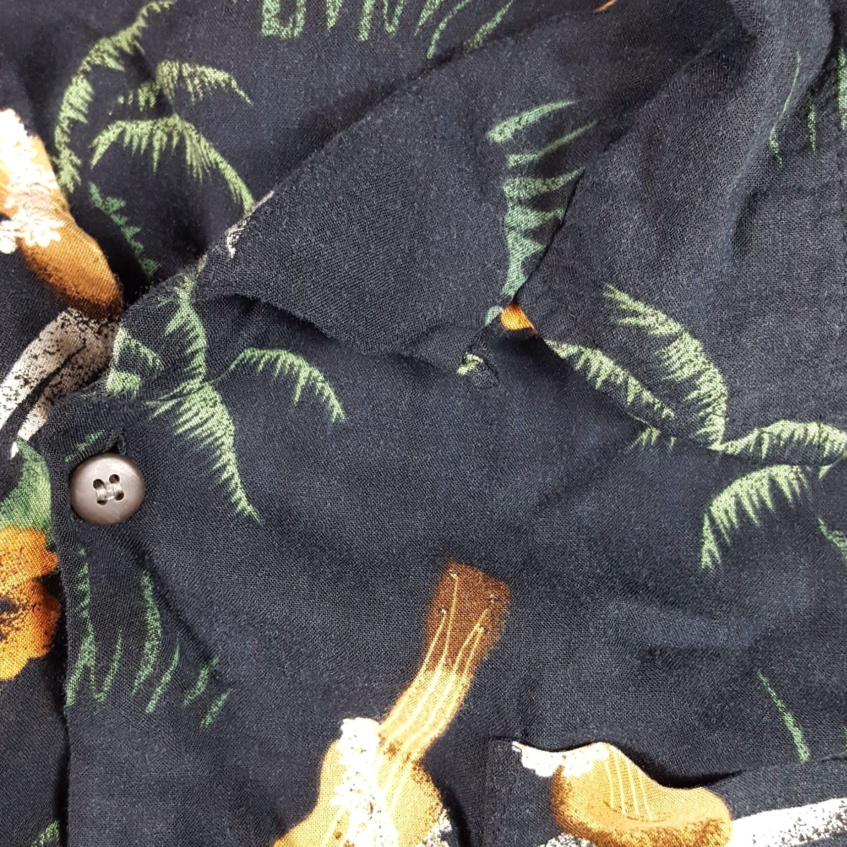 Vintage VINTAGE Utility Hawaiian Camp Shirt XL Floral Button Up Palm Tree Retro Men Size US XL / EU 56 / 4 - 3 Thumbnail
