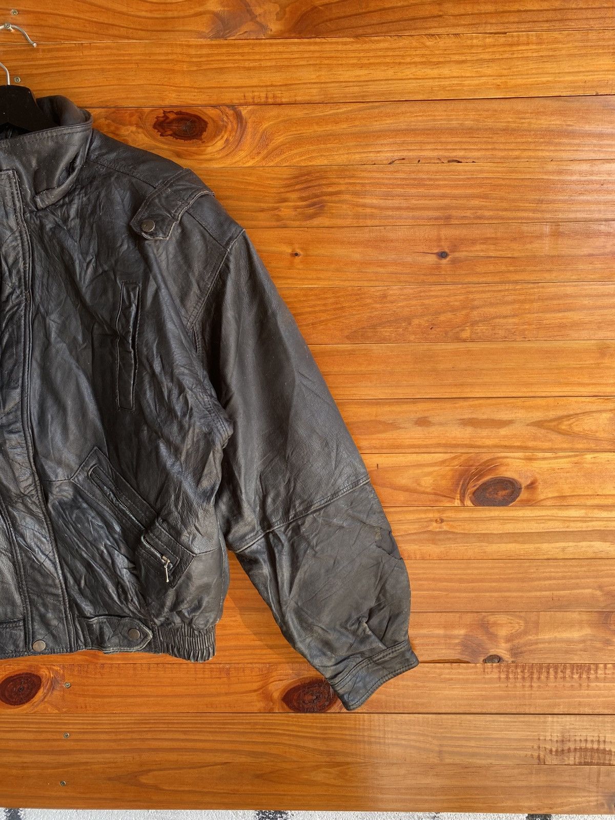 Vintage Vintage 1980s Bryant May Vallermosso Palestro Leather Jacket Size US L / EU 52-54 / 3 - 4 Thumbnail