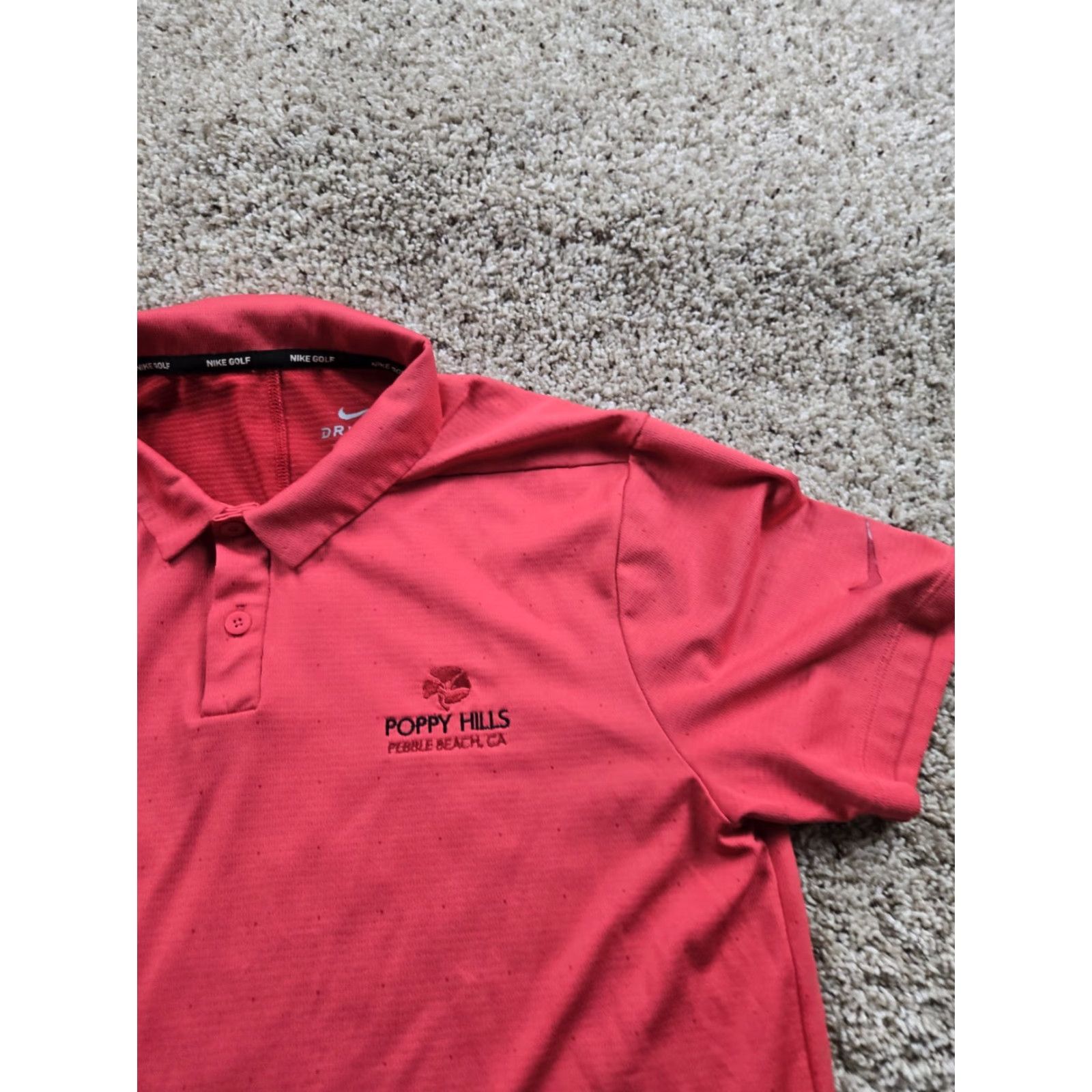 Nike Nike Golf Polo Shirt Small Red Dri-Fit Short Sleeve Poppy Hills Peable Beach - Mens - Shirt - Red - Nike - Golf - Polo - Dri-Fit - Short Sleeve - N/A Size US S / EU 44-46 / 1 - 3 Thumbnail