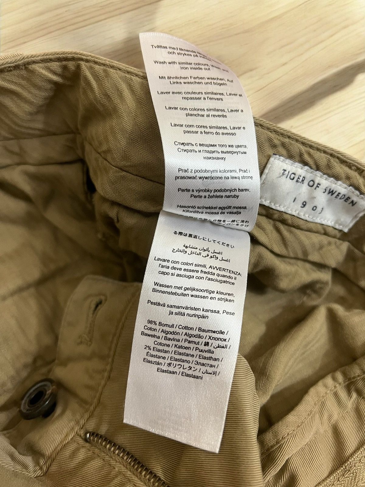 Tiger of Sweden Tiger of Sweden Transit khaki chino trousers size W31 Size US 31 - 7 Thumbnail