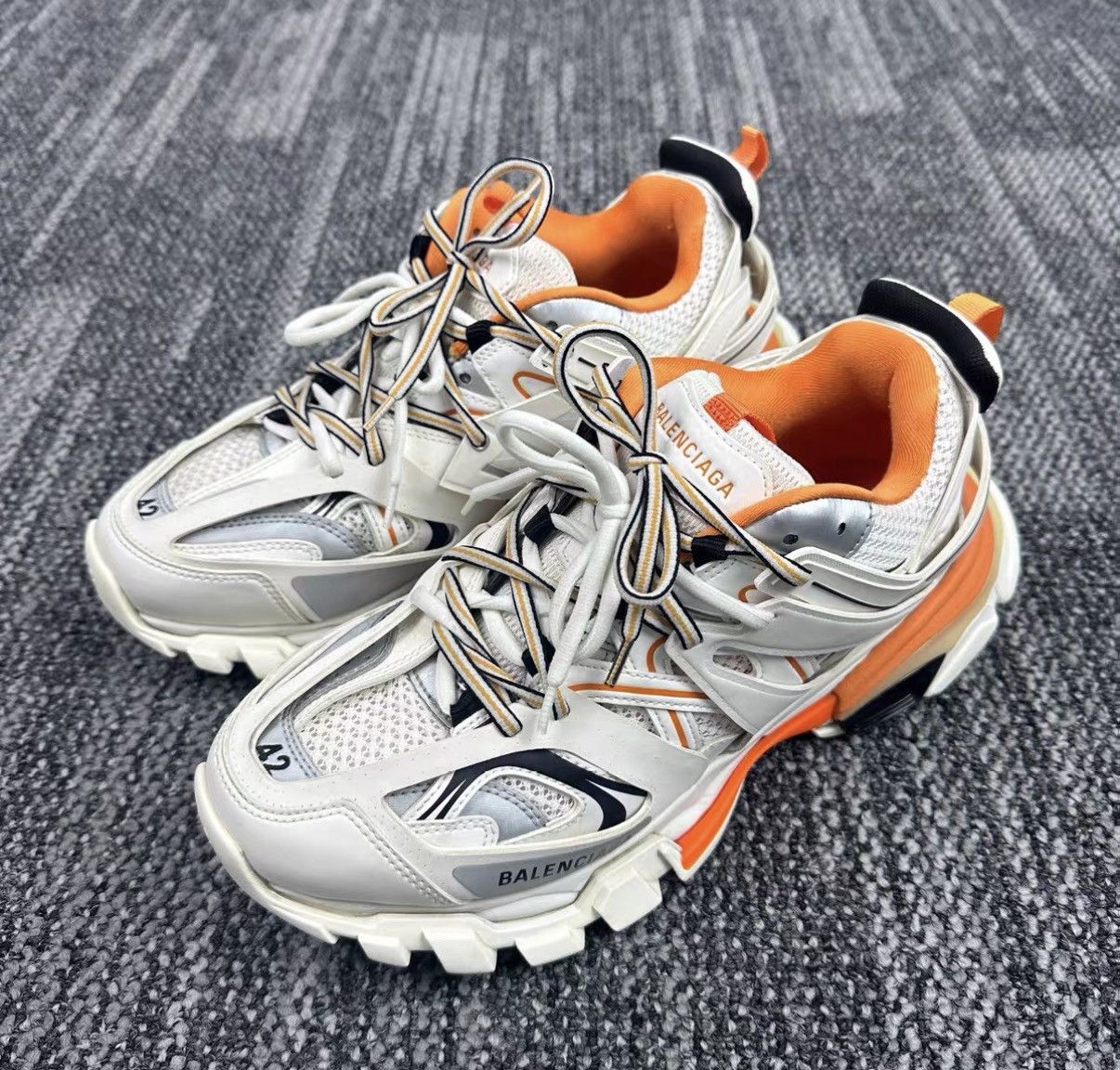 Balenciaga Balenciaga Track White & Orange Sneakers J42 Size US 8.5 / EU 41-42 - 1 Thumbnail
