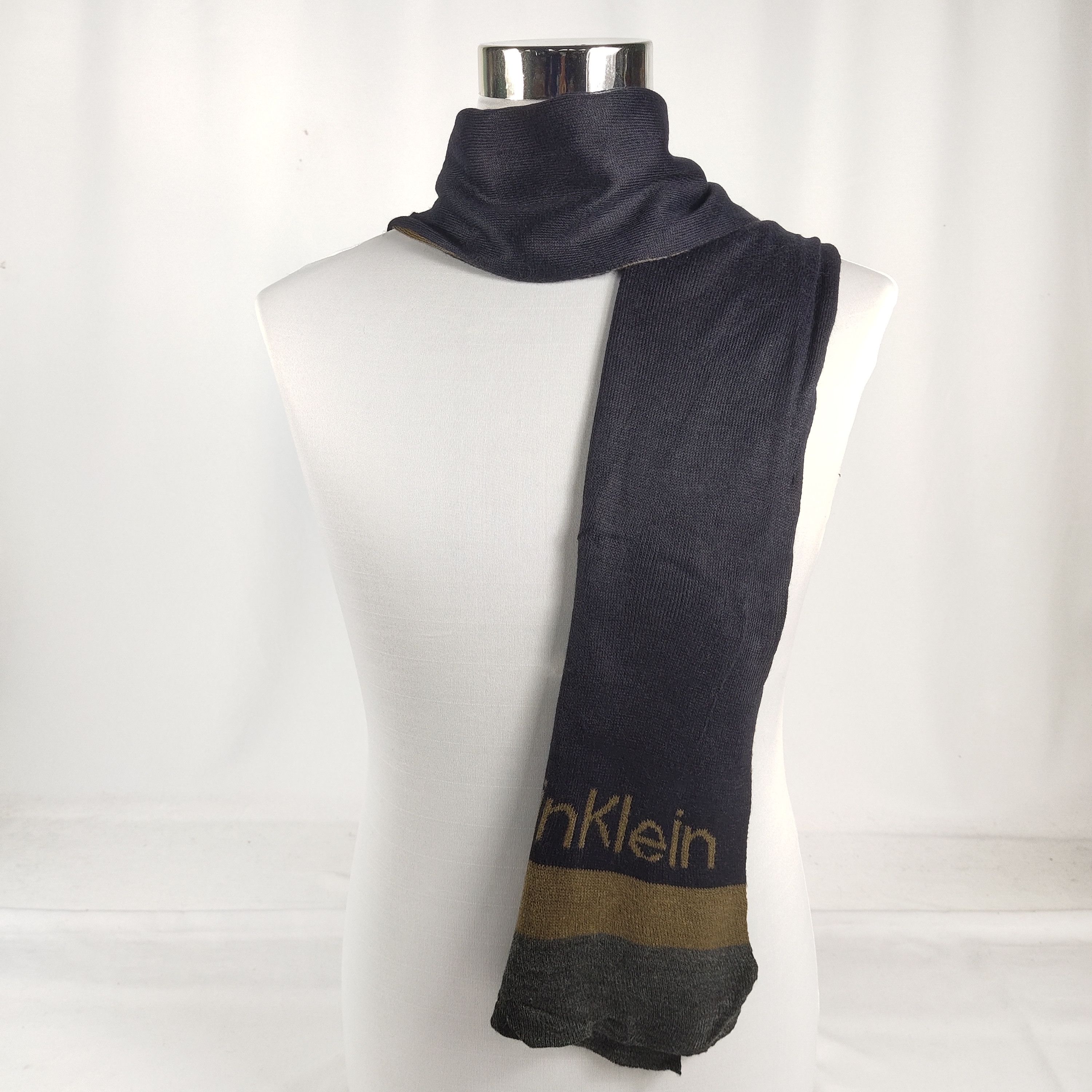 Calvin Klein Scarf / Muffler / Neckwear