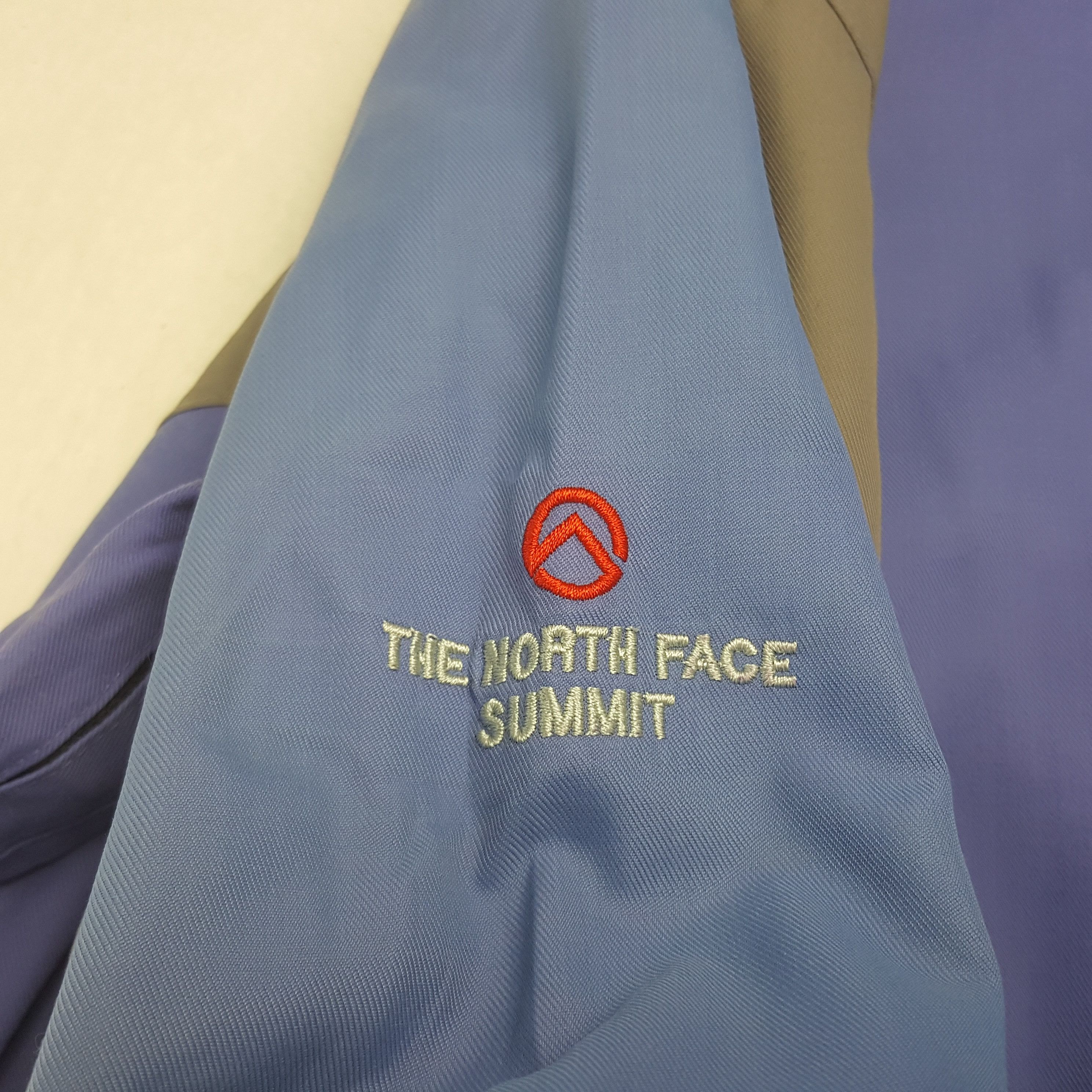 The North Face Vintage The North Face Summit Goretex Jacket Size US M / EU 48-50 / 2 - 11 Thumbnail