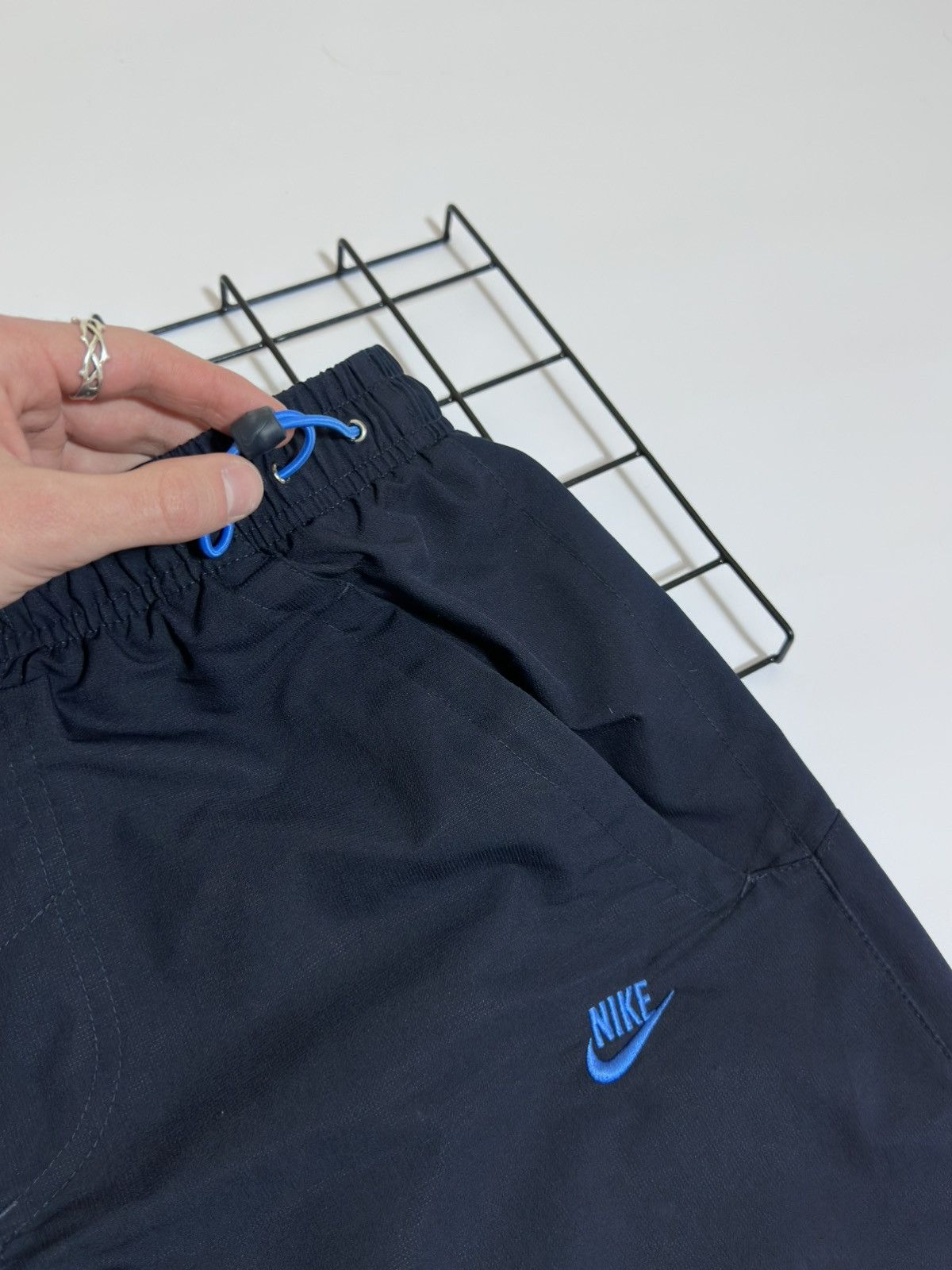 Nike Vintage Nike Air Sportswear Windbreaker Track Pants Navy Size US 32 / EU 48 - 4 Thumbnail