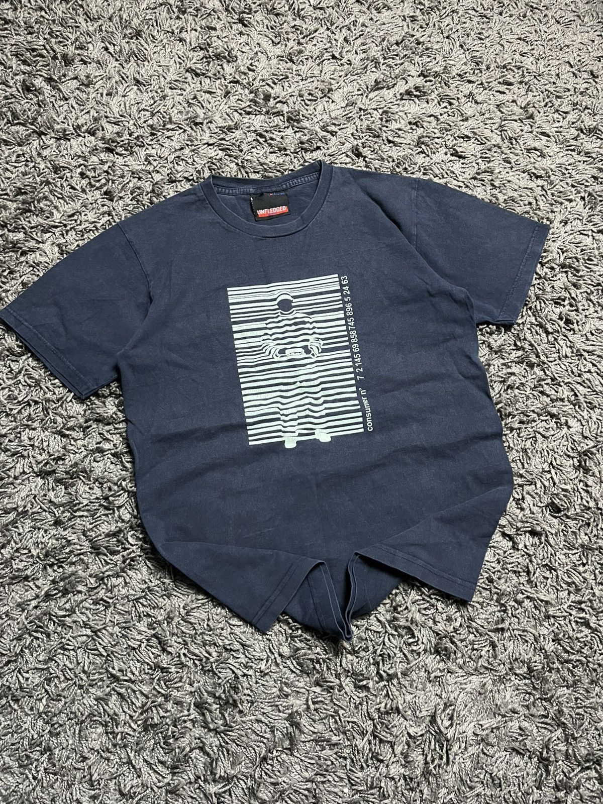 Japanese Brand Rare Unfledged Japan Archive "Consumer" Cyberpunk Tee Size US M / EU 48-50 / 2 - 1 Thumbnail