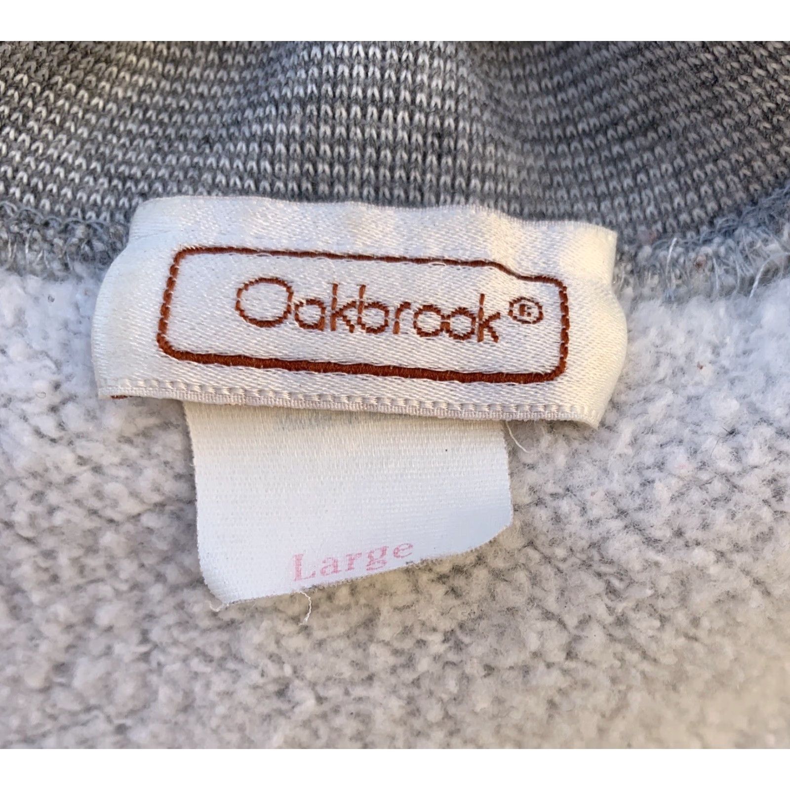 Vintage VINTAGE Oakbrook Short Sleeve Raglan Sweatshirt Gray Made In USA L Men Size US L / EU 52-54 / 3 - 4 Thumbnail