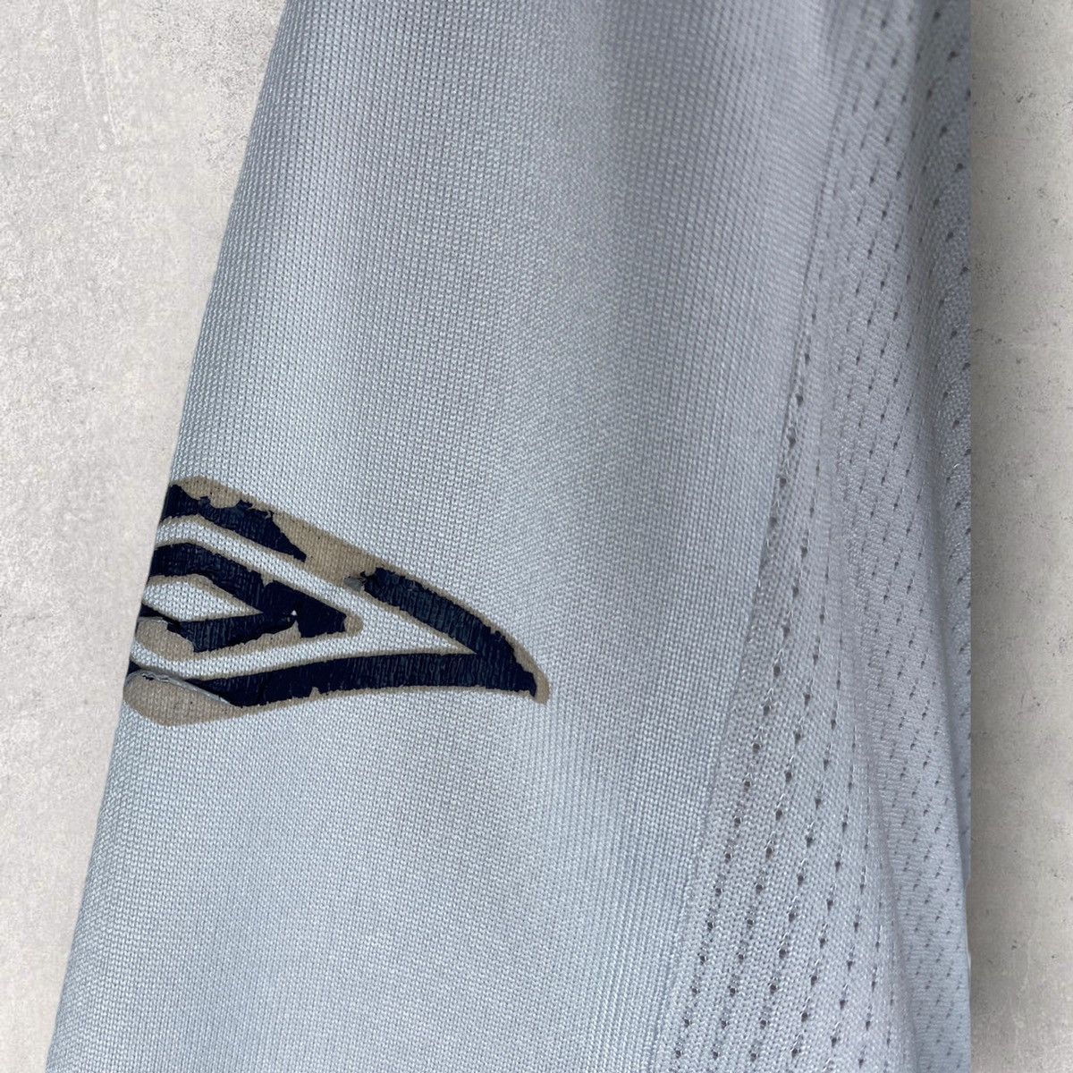Umbro × Vintage vintage 2007/09 UMBRO ENGLAND SOCCER JERSEY SHIRT 90s Size US L / EU 52-54 / 3 - 6 Thumbnail
