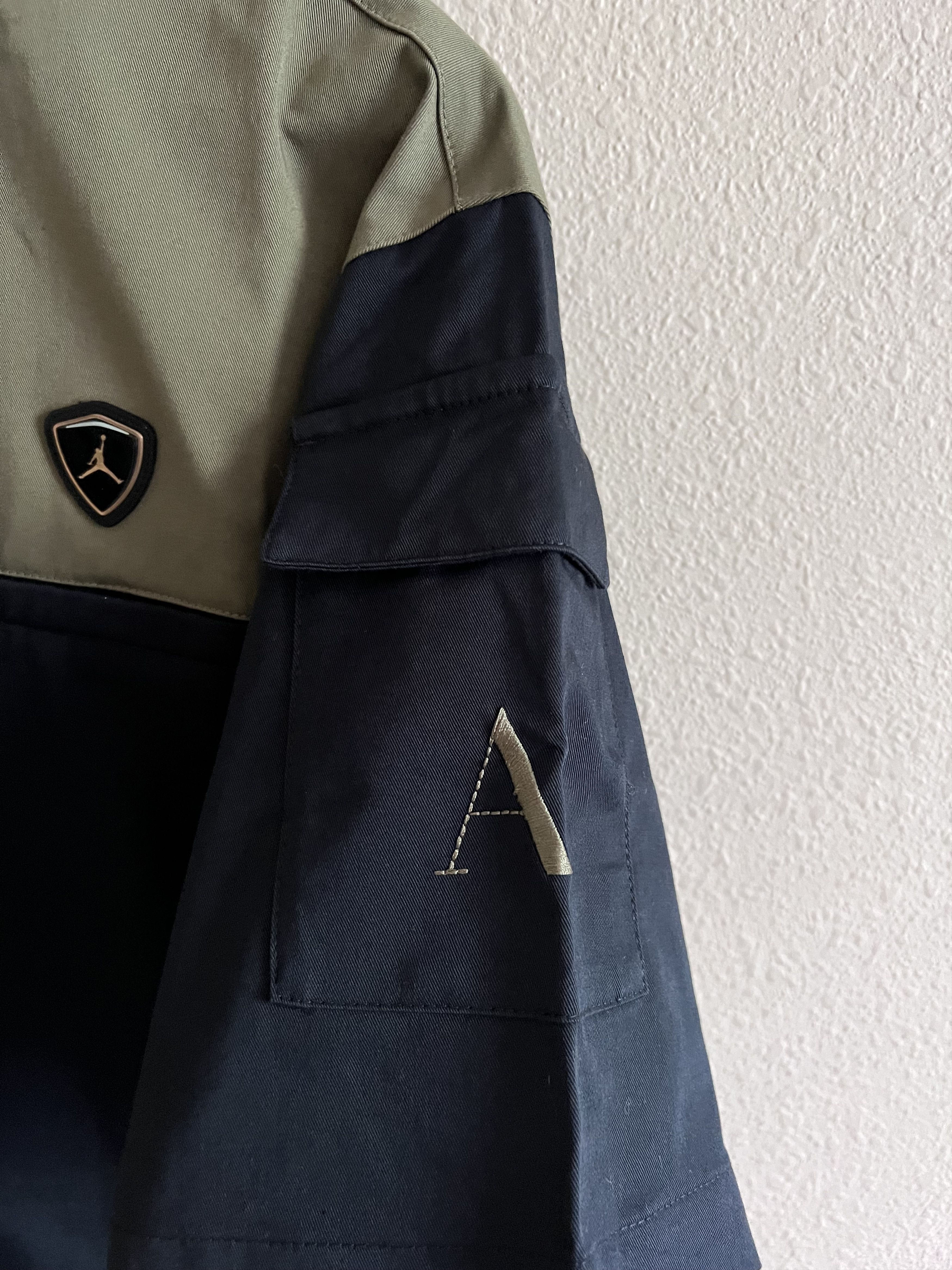 Jordan Brand Aleali May Jordan Zip Crew Shirt in Black Olive Size XS / US 0-2 / IT 36-38 - 4 Thumbnail