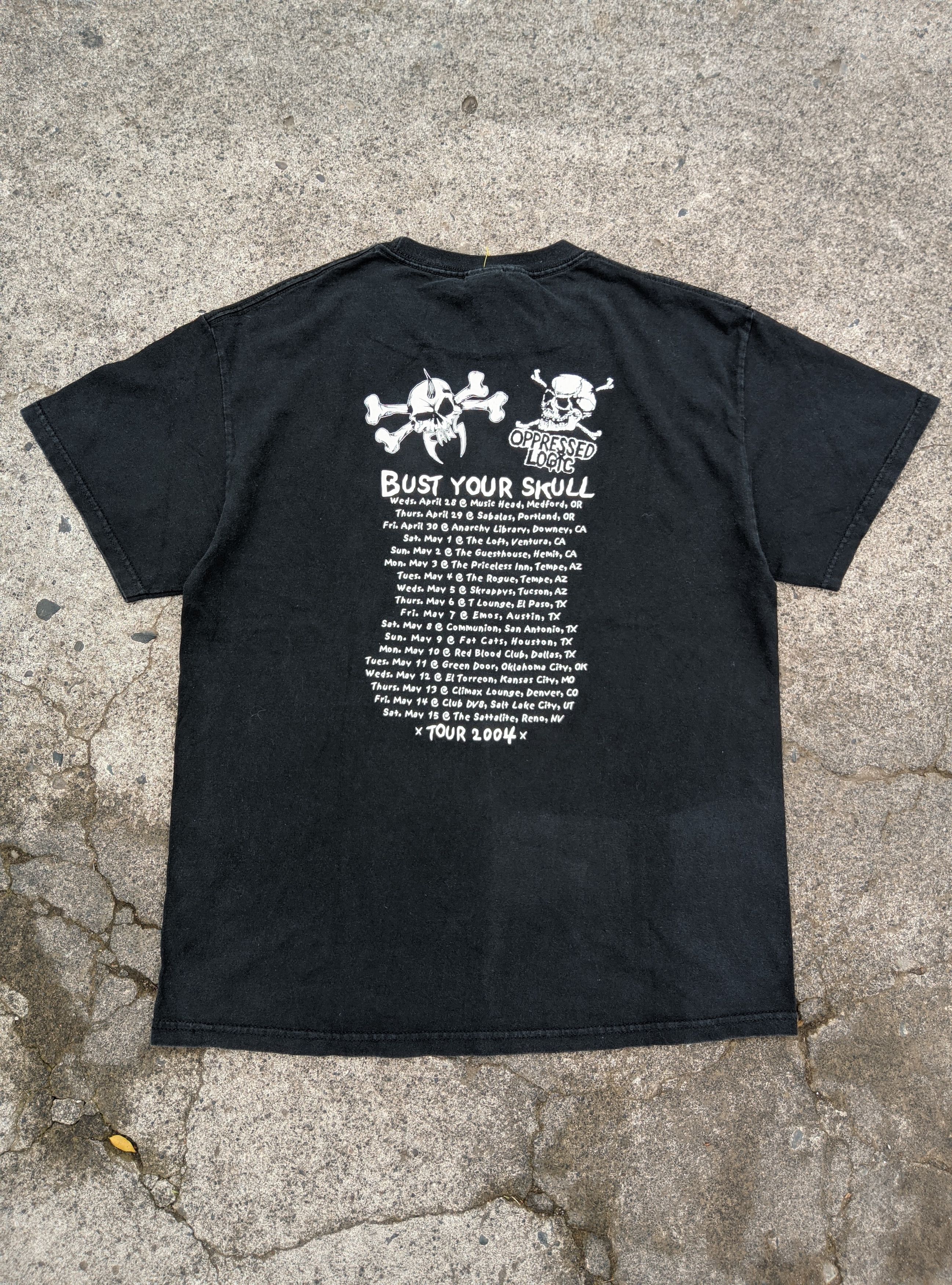 Band Tees × Vintage Vintage 2004 opressed lógic fang punk rock tour Size US L / EU 52-54 / 3 - 2 Thumbnail