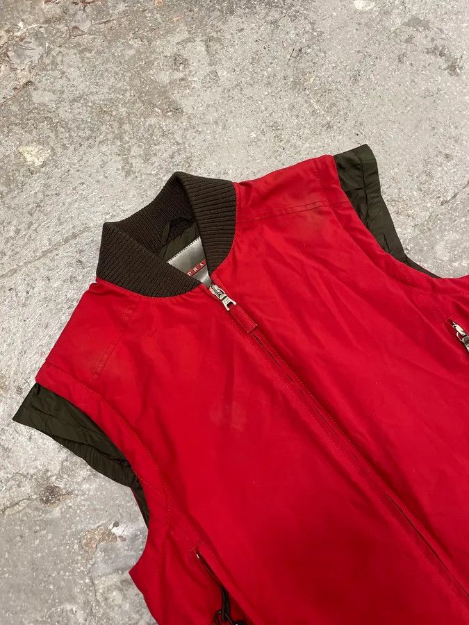Prada × Vintage 2000s Prada Red Ski Vest Jacket Size US S / EU 44-46 / 1 - 5 Thumbnail