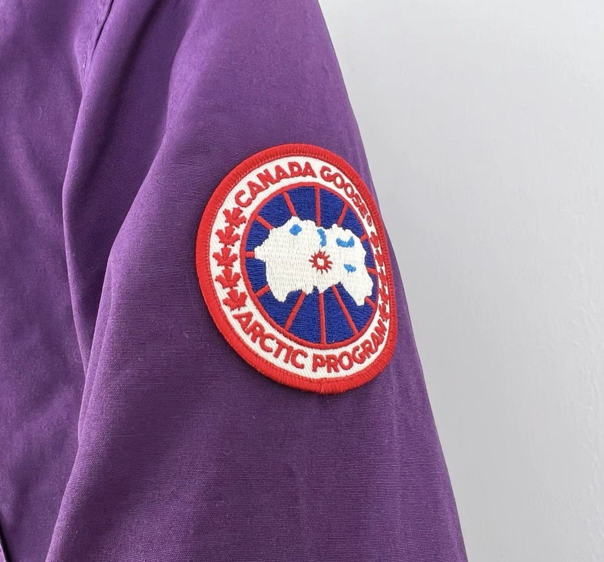 Canada Goose Canada Goose / Purple Women's Parka Down Jacket K12 Size XXS / US 00 / IT 34 - 4 Thumbnail