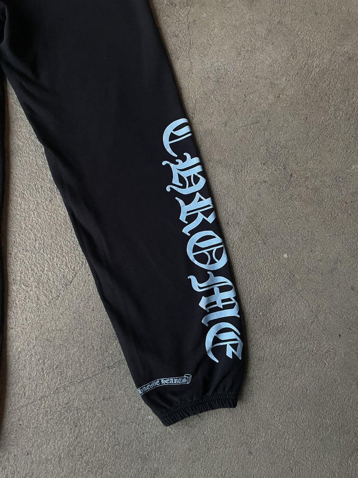 Chrome Hearts Chrome Hearts Baby Blue Sweatpants Size US 31 - 4 Thumbnail