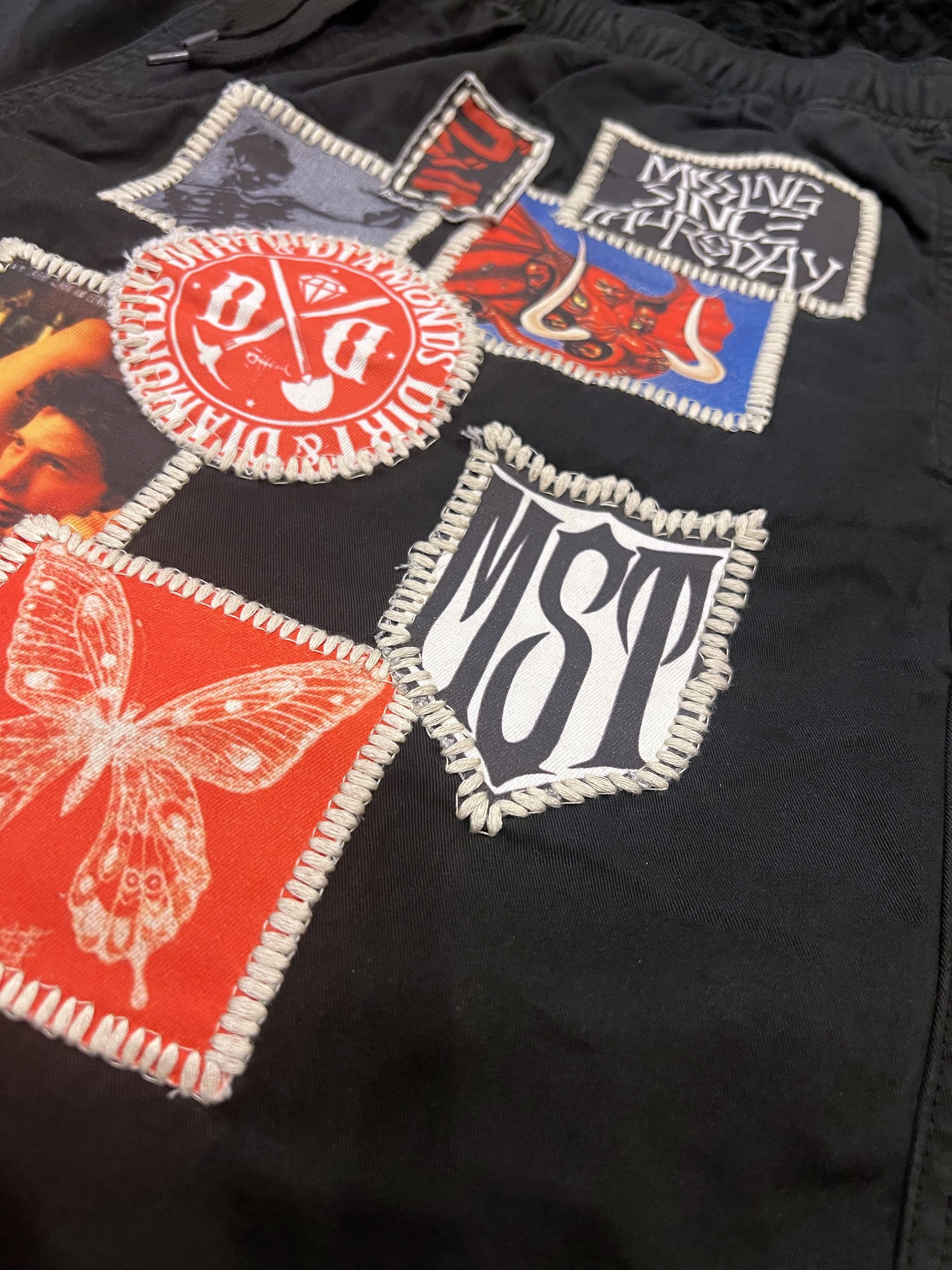 City Morgue × Missing Since Thursday MST Patch Shorts Size US 34 / EU 50 - 3 Thumbnail