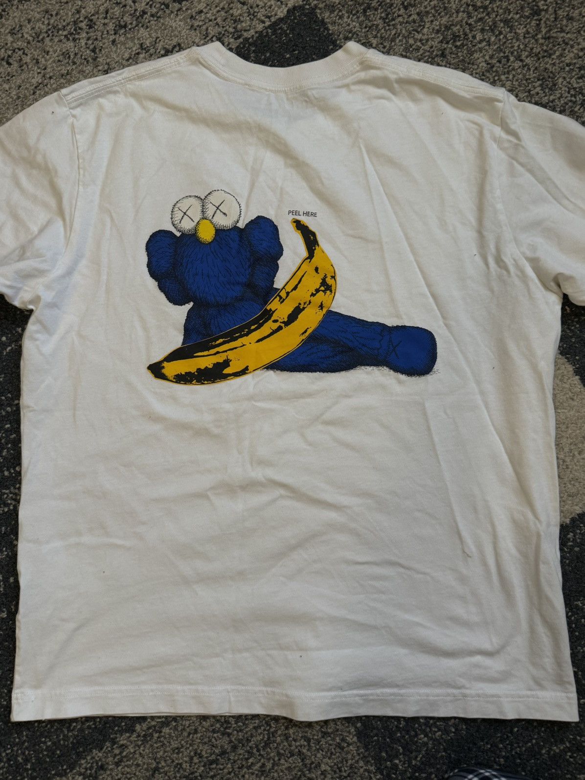 Andy Warhol × Kaws × Uniqlo White Kaws Uniqlo Shirt Size US M / EU 48-50 / 2 - 2 Thumbnail