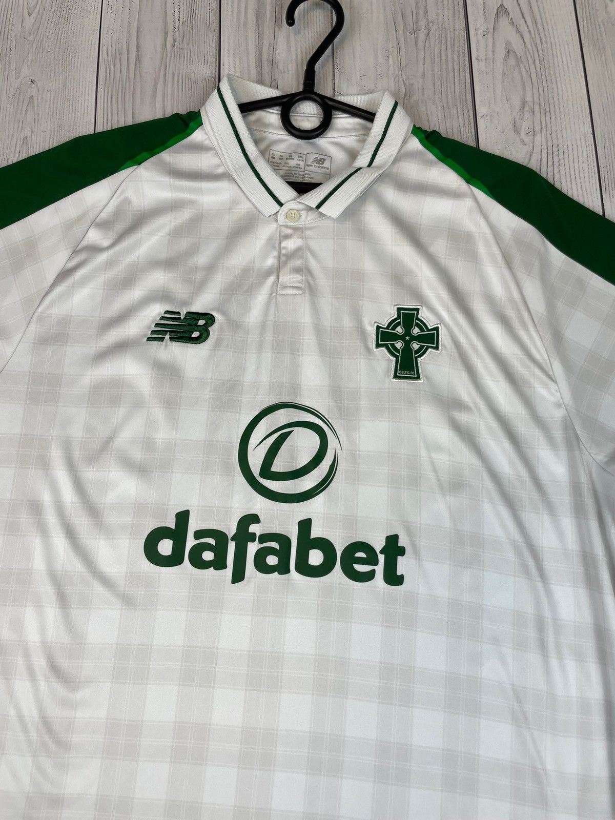 New Balance Celtic soccer jersey size XL white away logo Size US XL / EU 56 / 4 - 2 Thumbnail
