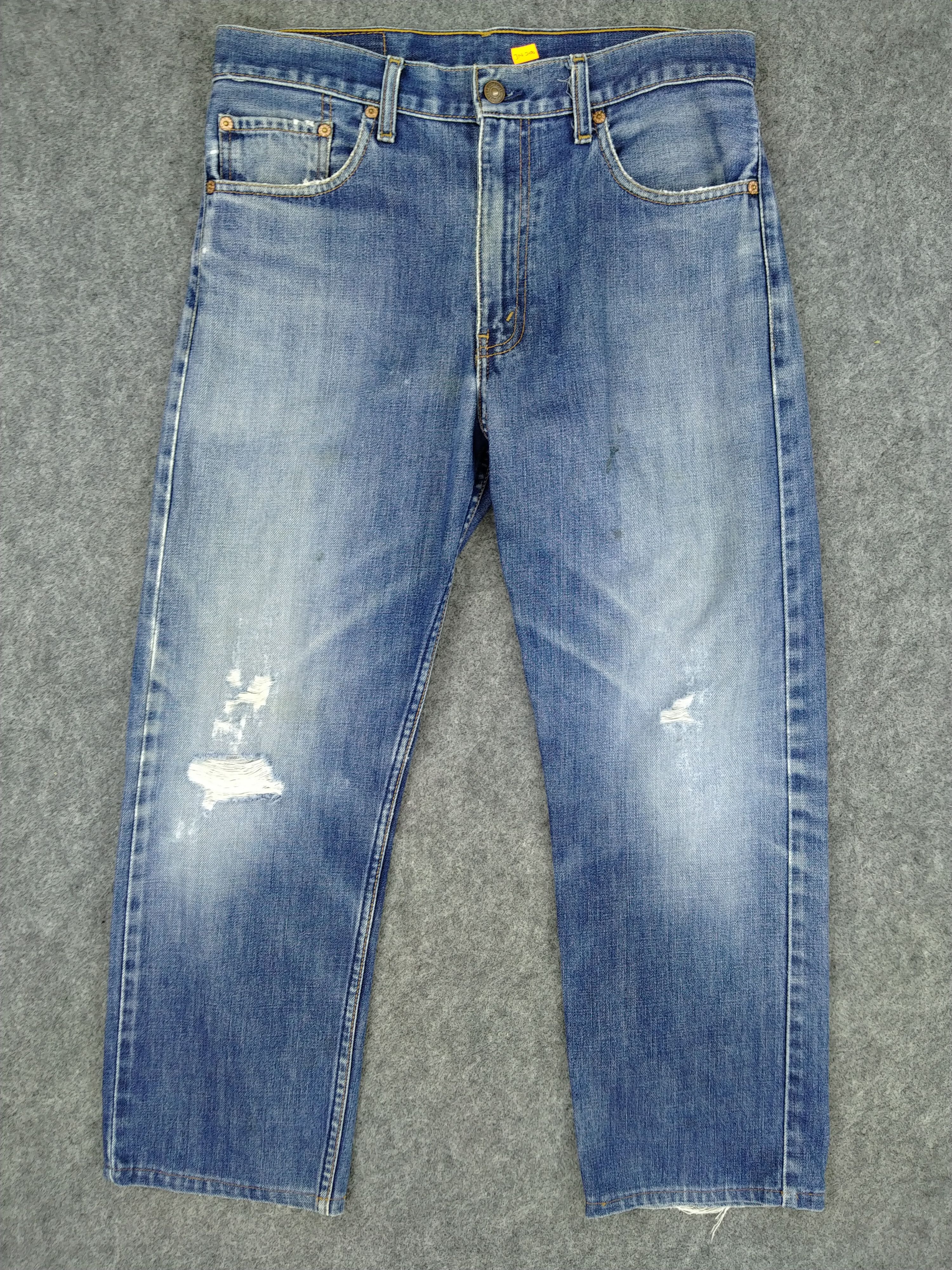 image of Blue Vintage Levi's 505 Distressed Denim 32X26 -Jn200 in Blue Distressed, Men's
