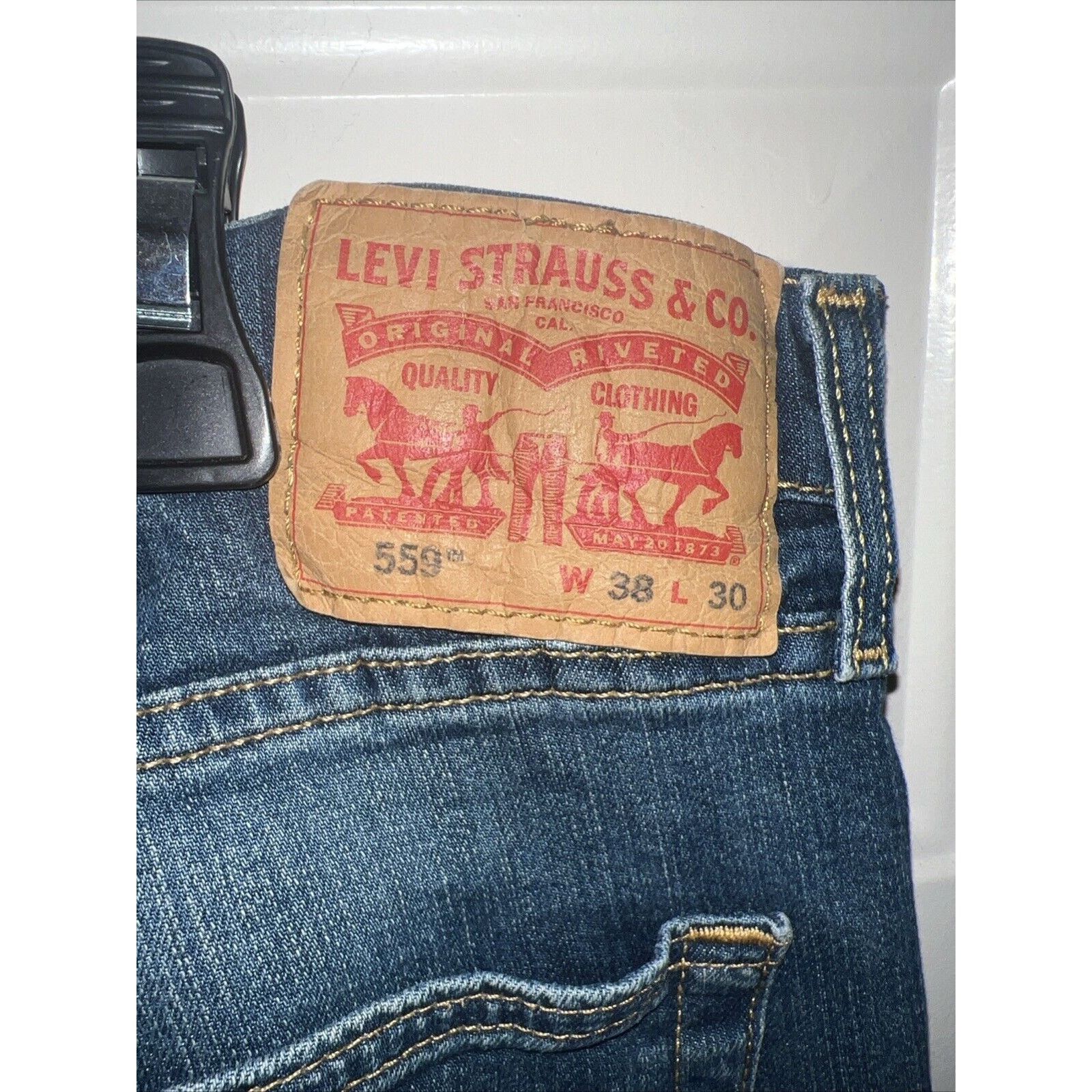 Levi's Levi’s 559 Jeans Men’s 38x30 Blue Straight Fit Medium Wash Size US 38 / EU 54 - 5 Thumbnail