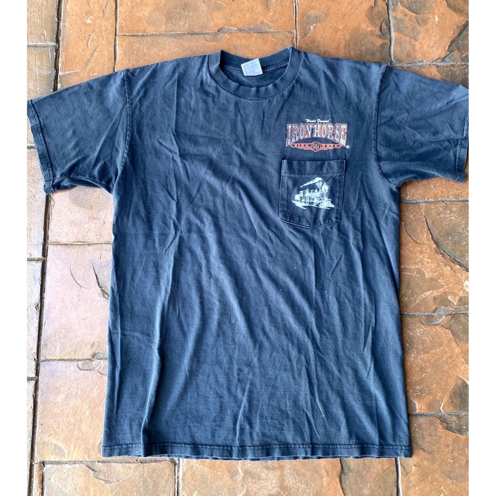 Anvil VINTAGE 90s Iron Horse Saloon Bike Week 1999 Train Biker T-Shirt Large USA Mens 90s Size US L / EU 52-54 / 3 - 2 Thumbnail