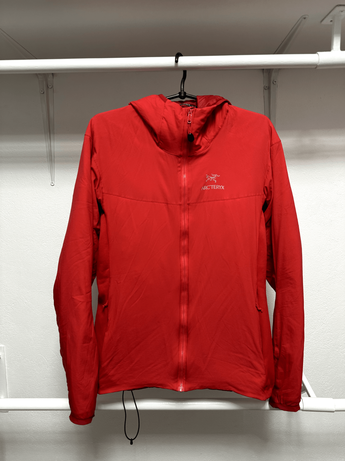 Arcteryx Women's Red Atom LT Hoody Jacket Size XL