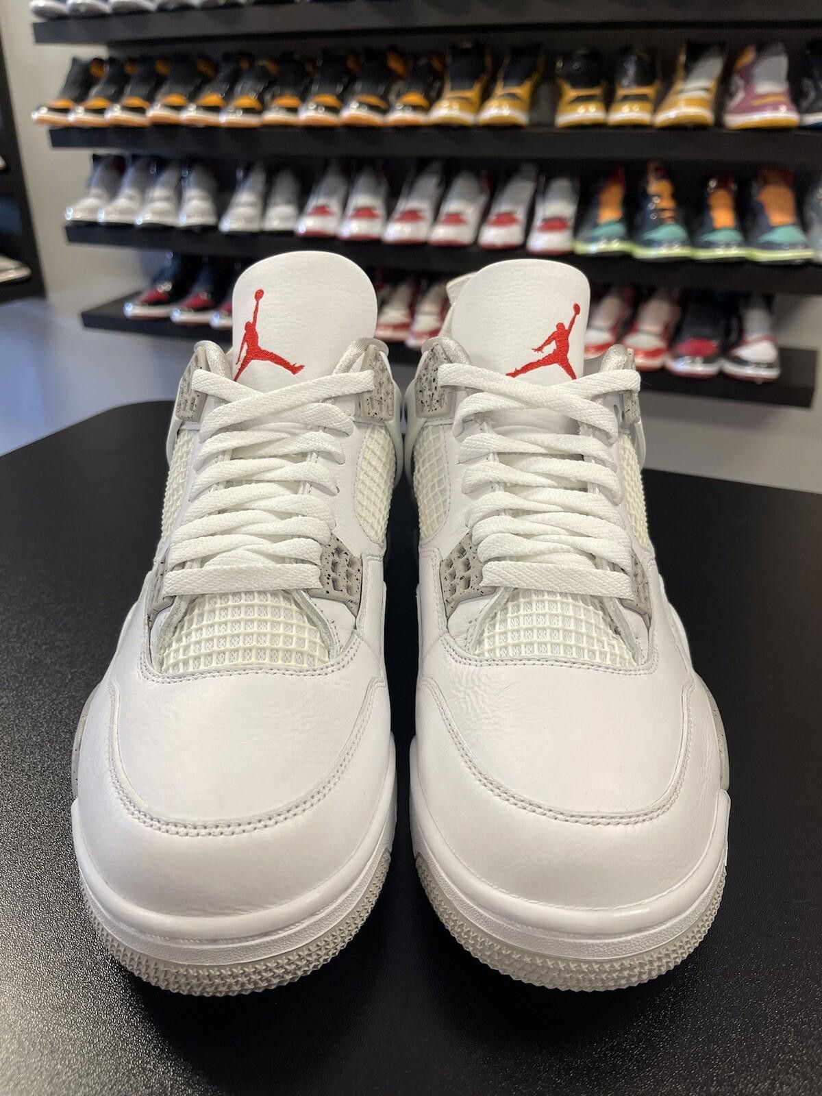 Jordan Brand Size 11 - Air Jordan 4 Retro White Oreo 2021 Grey CT8527-100 Size US 11 / EU 44 - 2 Thumbnail