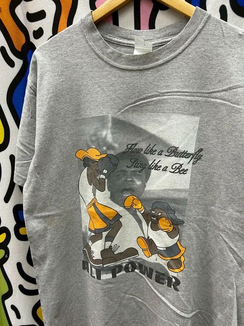 Vintage Vintage 2000s Muhammad Ali tshirt size L Size US L / EU 52-54 / 3 - 1 Thumbnail