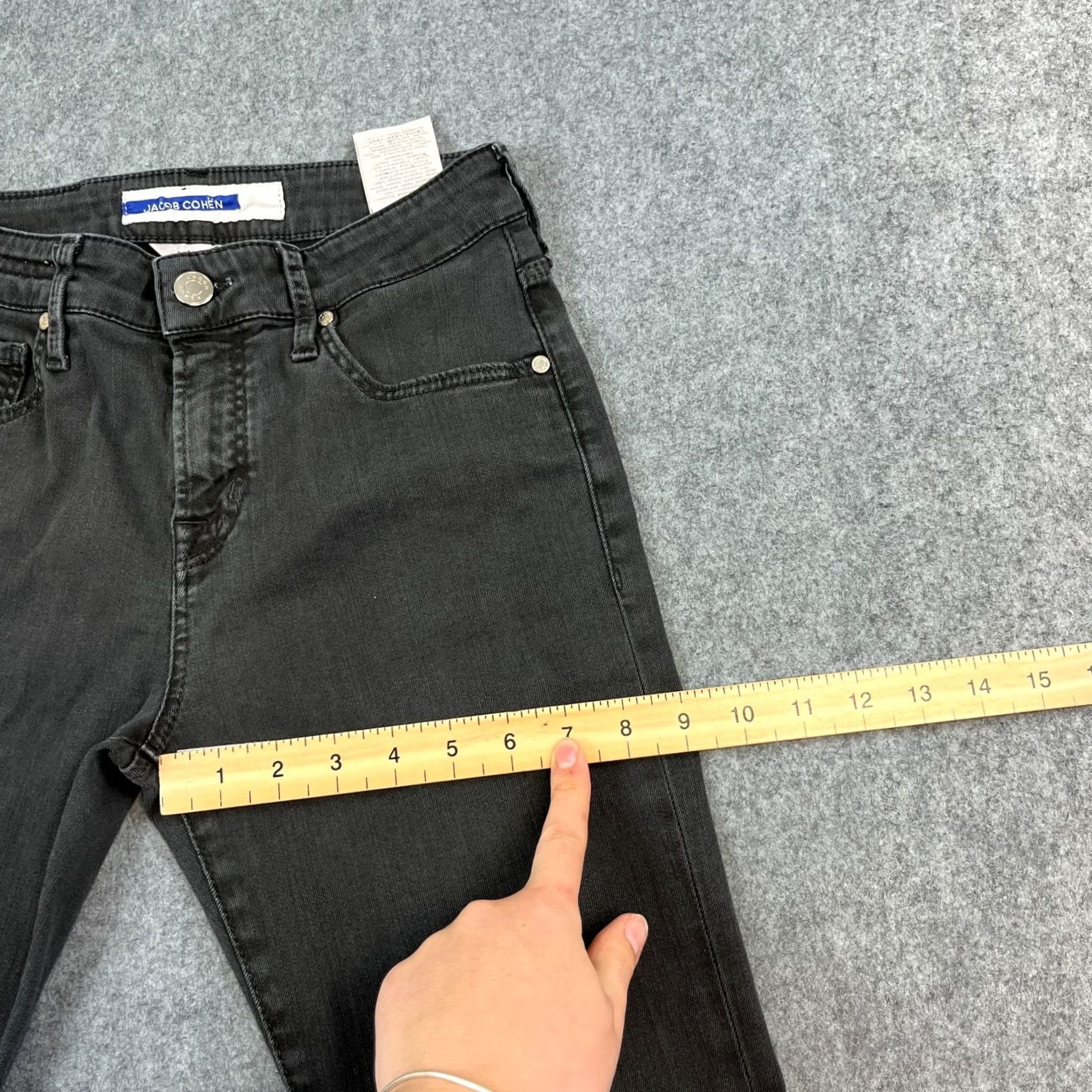 Jacob Cohen Jacob Cohen Womens Jeans Slim Skinny 28 30 UK 8 Grey Stretch Italian Designer Denim Jeans Slim Womens 8 Gray Fashion Vintage N/A Size 30" / US 8 / IT 44 - 5 Thumbnail