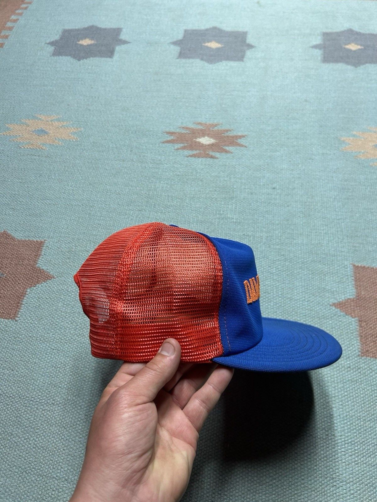 Vintage Vtg trucker hat Damifino funny humor 2 tone damn if I know Size ONE SIZE - 7 Thumbnail