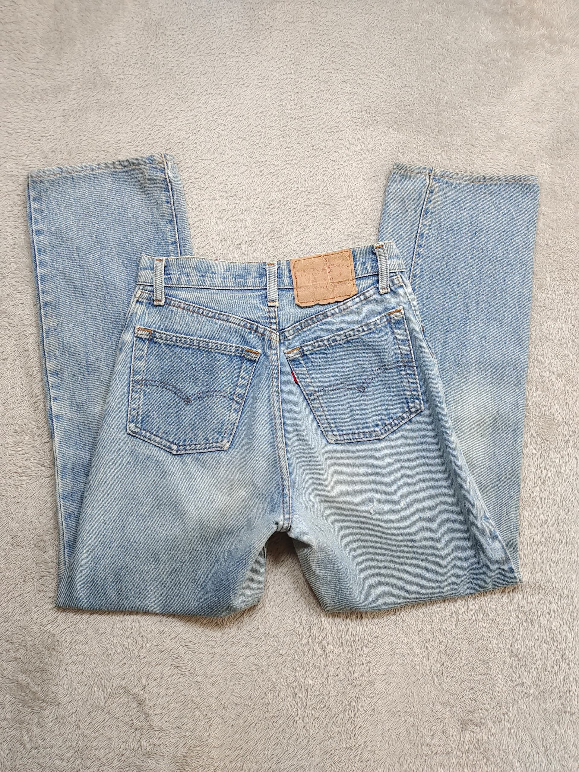 Levi's Vintage 1980 Levi’s 501 Pre-Shrunk Light Wash Denim Jeans Size US 26 / EU 42 - 12 Thumbnail