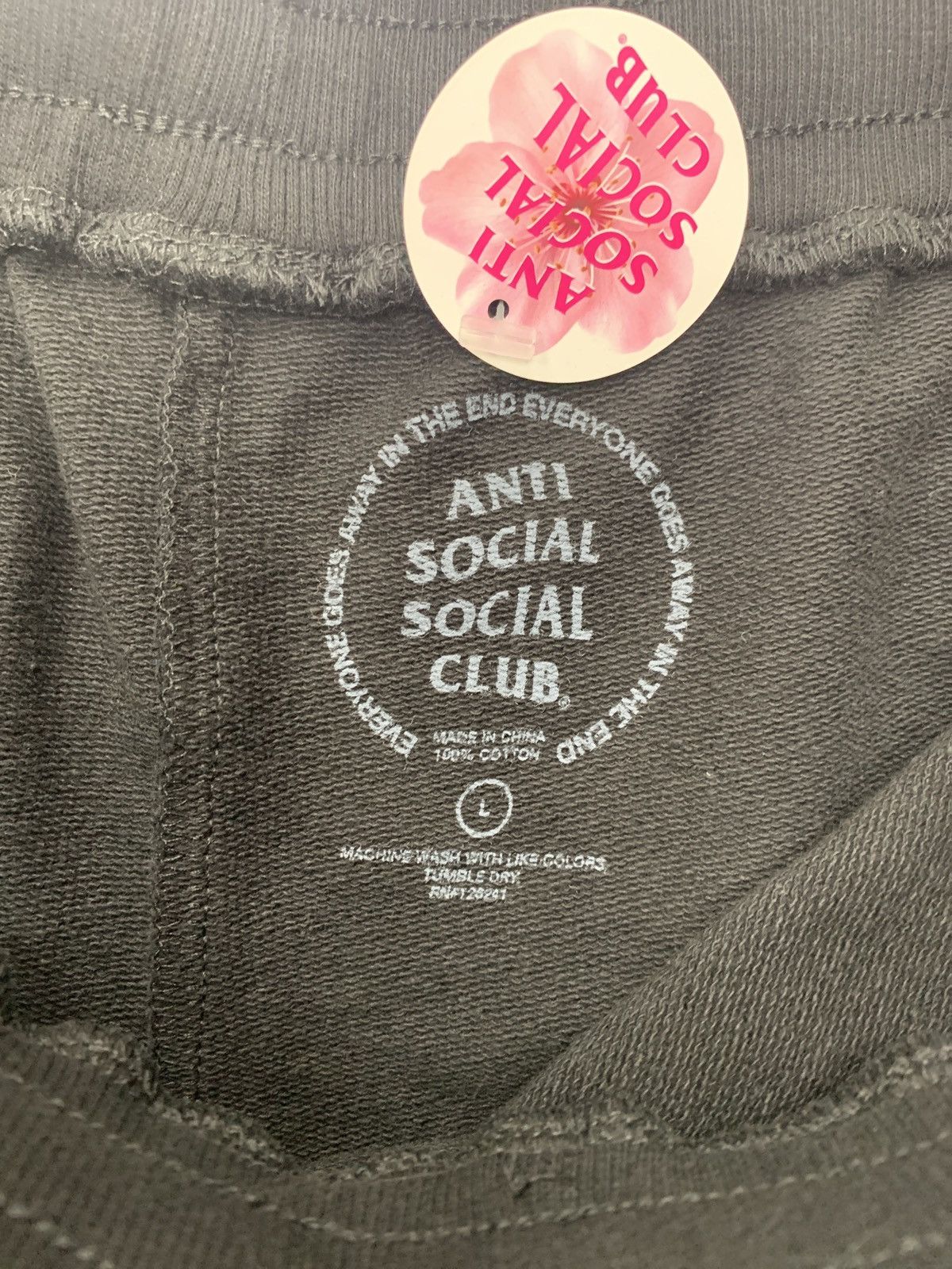 Anti Social Social Club Anti Social Social Club Nebula Shorts “Black” Size US 34 / EU 50 - 3 Thumbnail