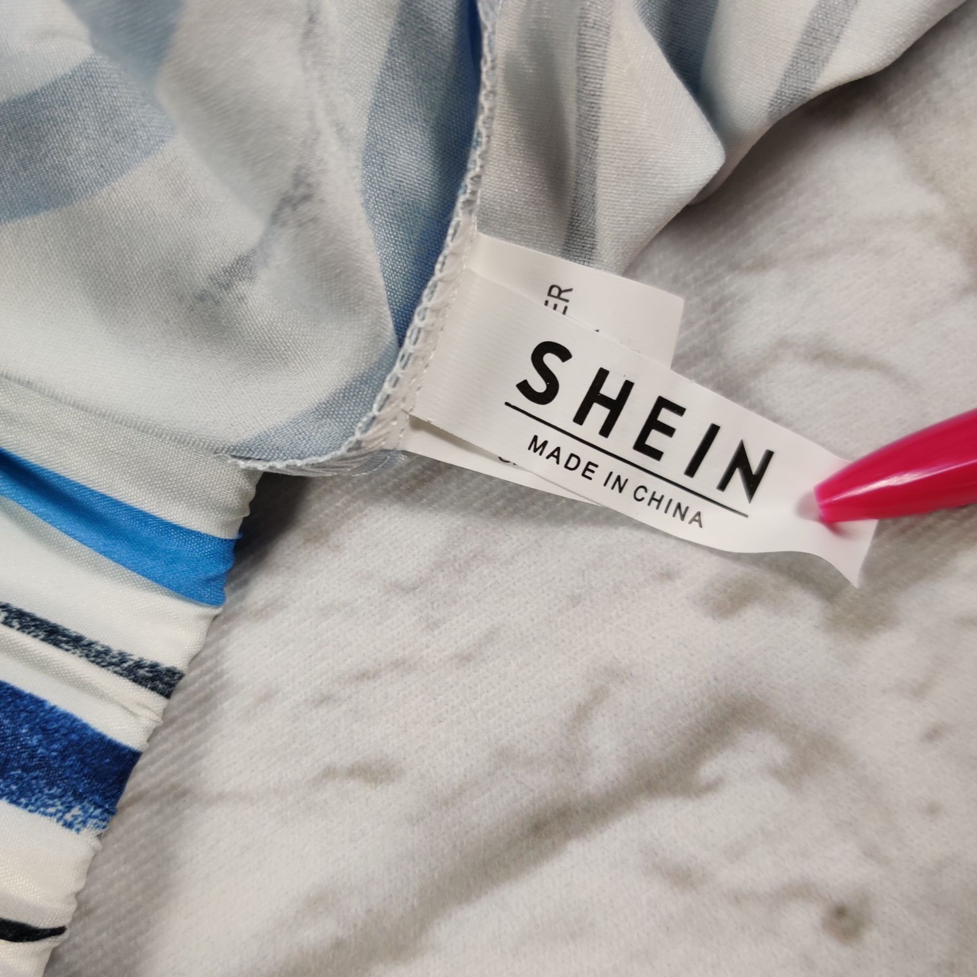 Shein SHEIN Plus Size Womens Shorts High Rise Summer Blue White St Size 42" / US 20 - 5 Thumbnail