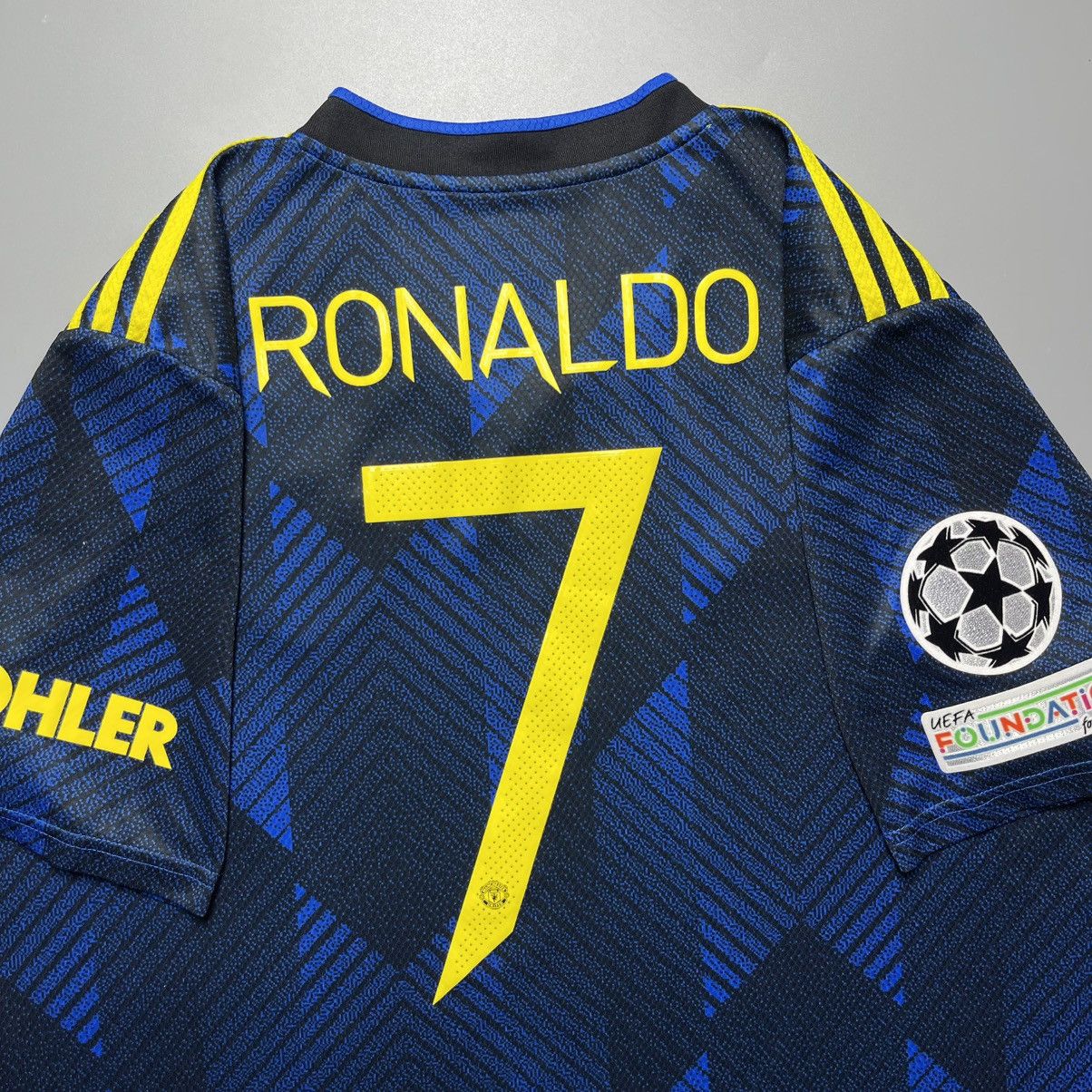 Nike MAN UNITED ADIDAS 2021/2022 FOOTBALL THIRD JERSEY #7 RONALDO Size US XL / EU 56 / 4 - 9 Thumbnail