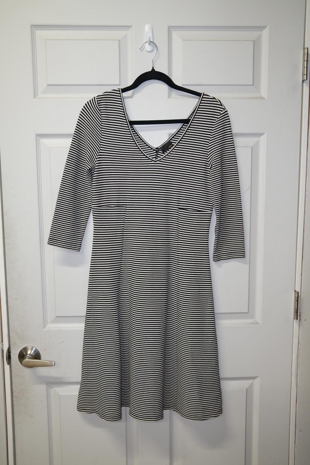 Fendi 00's Fendi Stripe Midi Dress Size M / US 6-8 / IT 42-44 - 1 Thumbnail