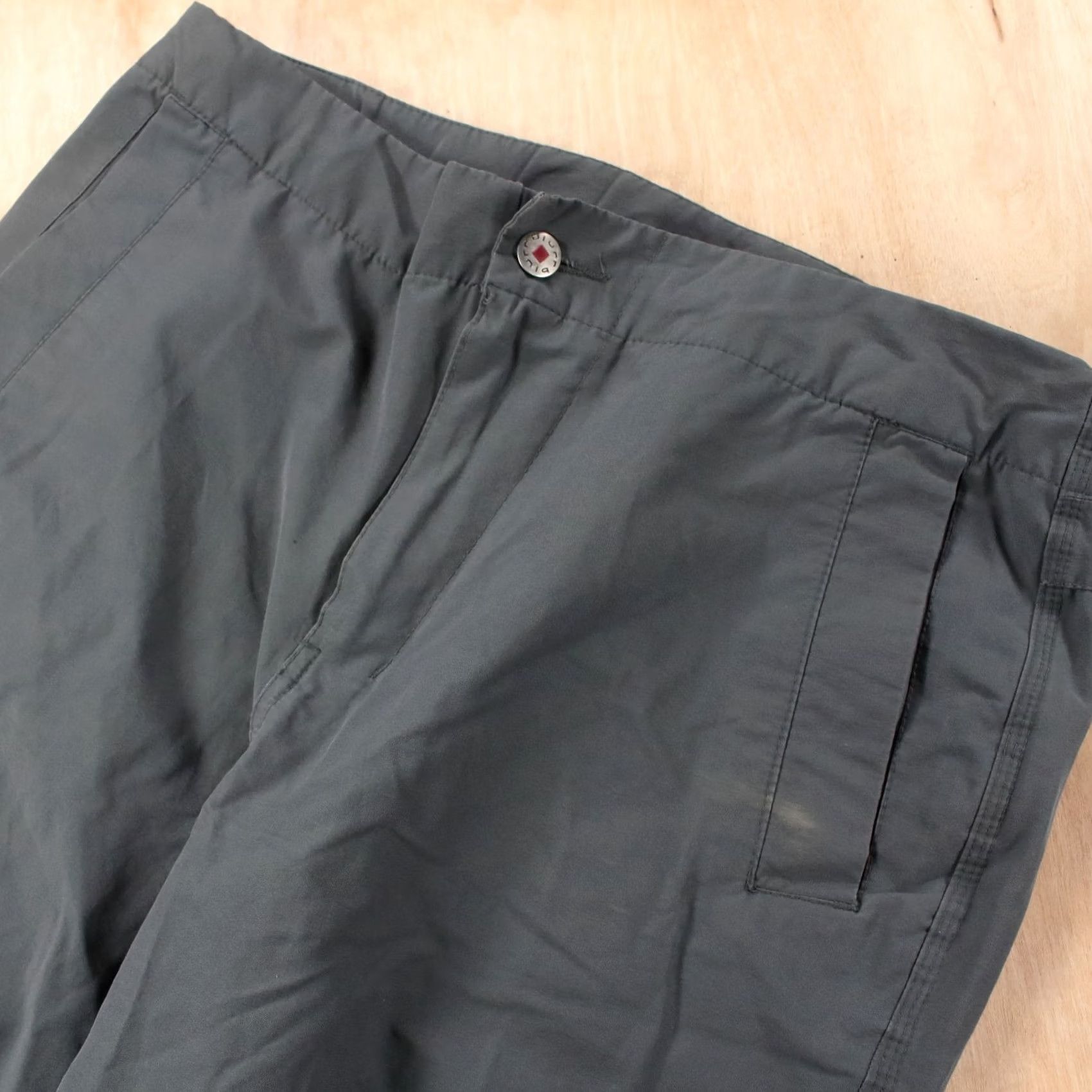 Vintage VTG Blurr Y2K Stretch Tech Pants MEDIUM Gray Cotton Blend Nylon Spandex Chino Pockets Lightweight Adjustable Waistband Mens 33in Inseam Size US 31 - 3 Thumbnail