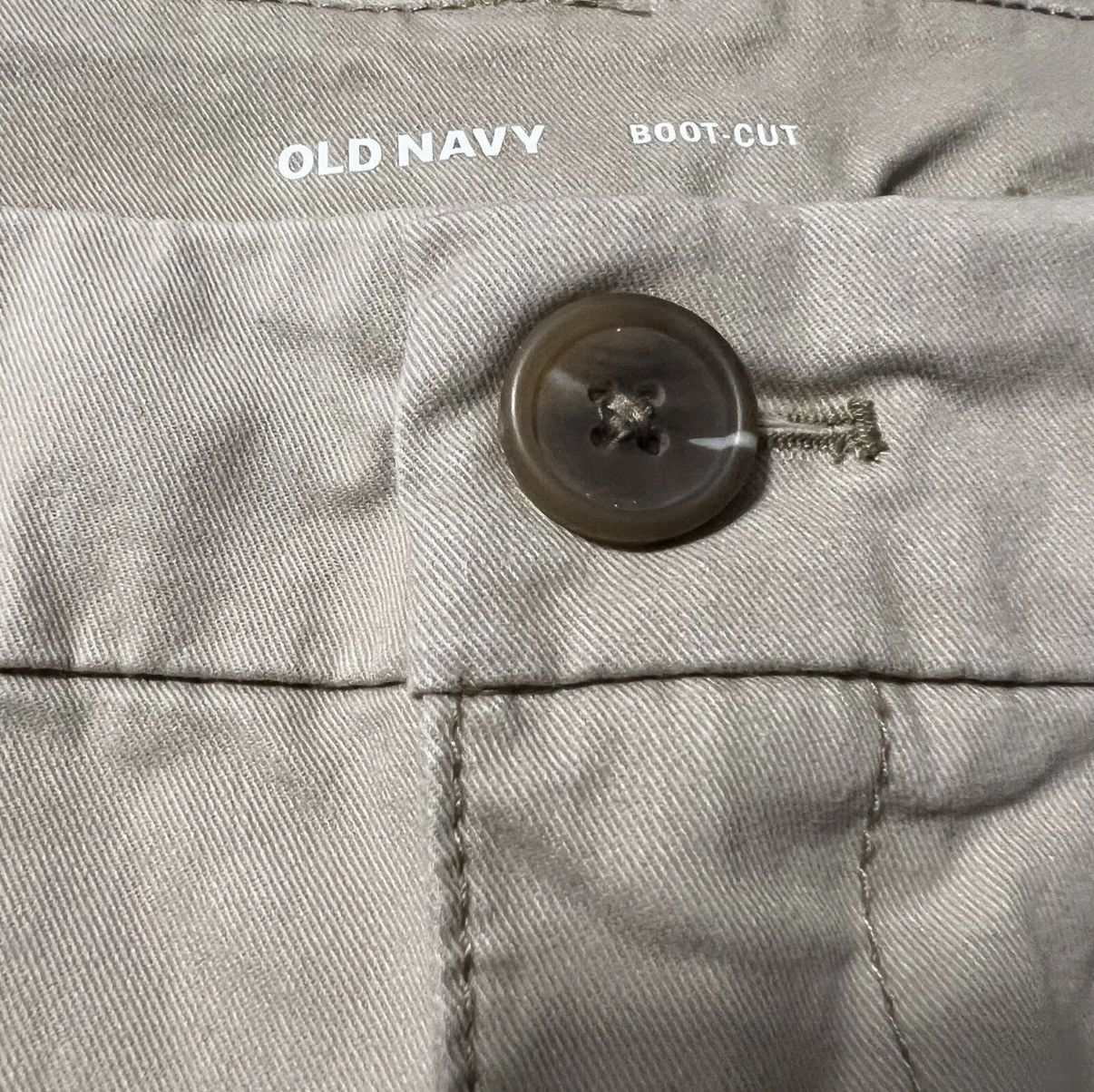 Old Navy Old Navy Bootcut Khaki Casual Pants Womens 38x30 Size 38" / US 16 / IT 52 - 6 Thumbnail