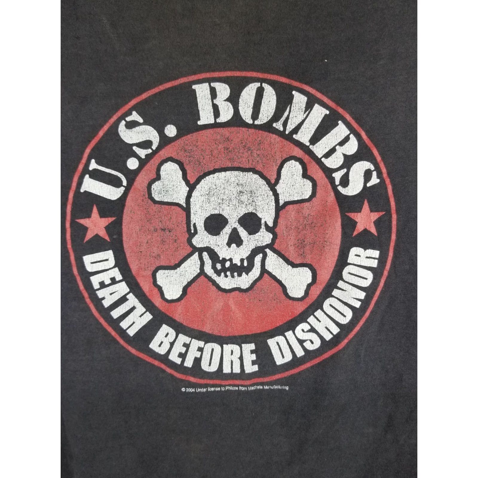 Vintage VINTAGE US BOMBS DEATH BEFORE DISHONOR PUNK BAND GRUNGE T-SHIRT XLARGE SIZE XL BLACK T-SHIRT MEN BAND Size US XL / EU 56 / 4 - 2 Thumbnail