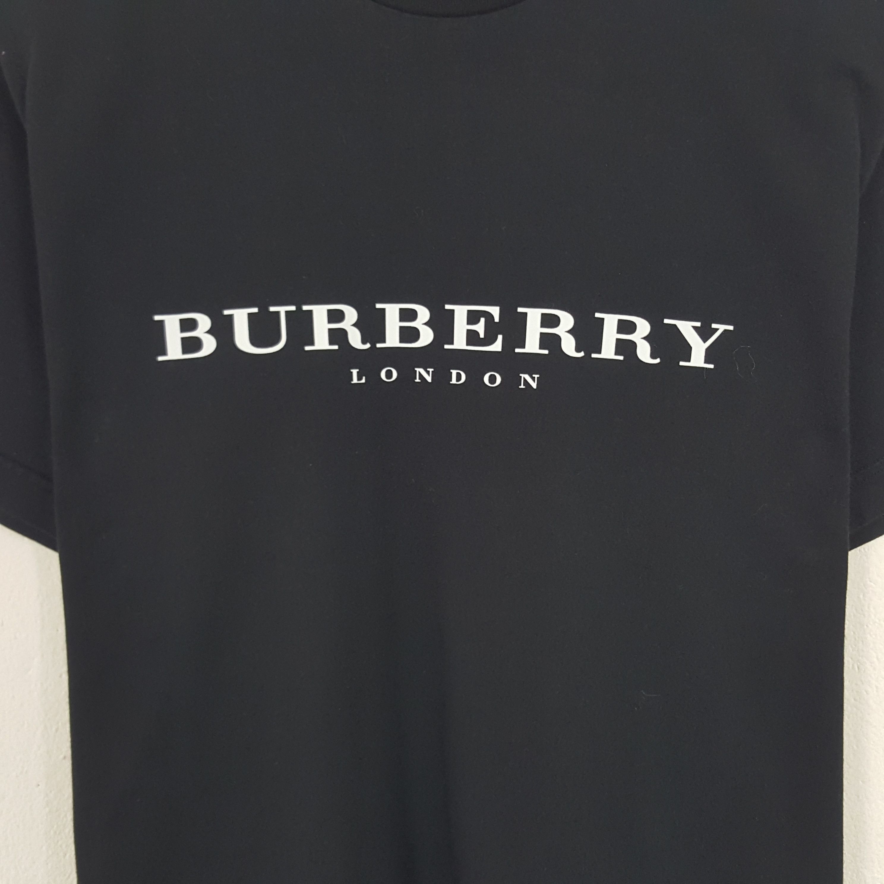 Burberry × Vintage Vintage Burberry London Custom Spell Out Tshirt Size US M / EU 48-50 / 2 - 2 Thumbnail
